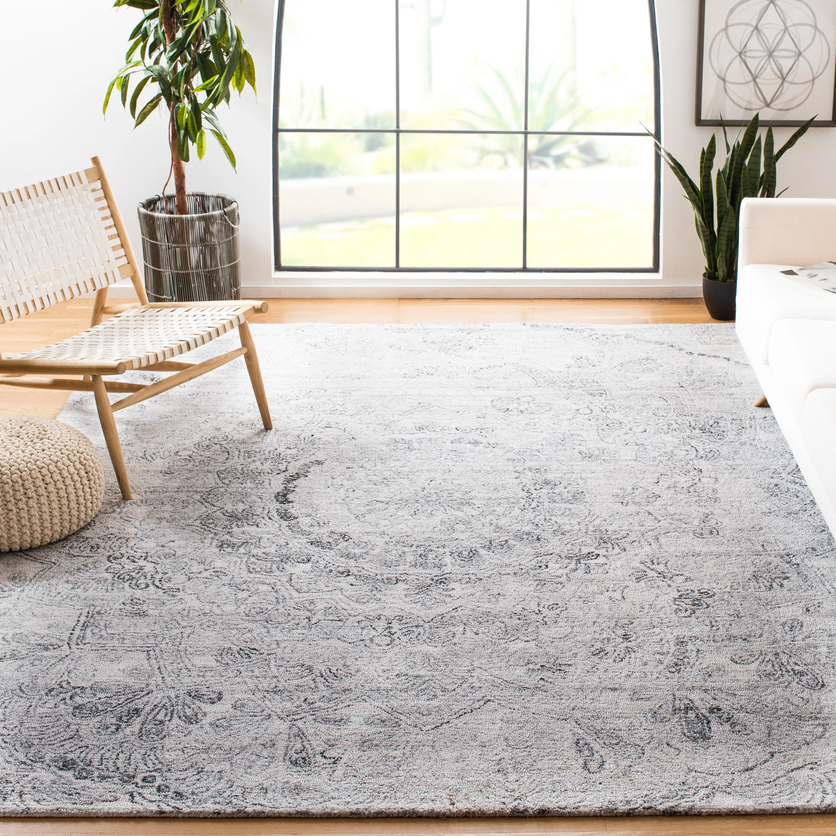 Abstract Hand Made Area Rug, Ivory / Black Traditional Style Non-Shedding