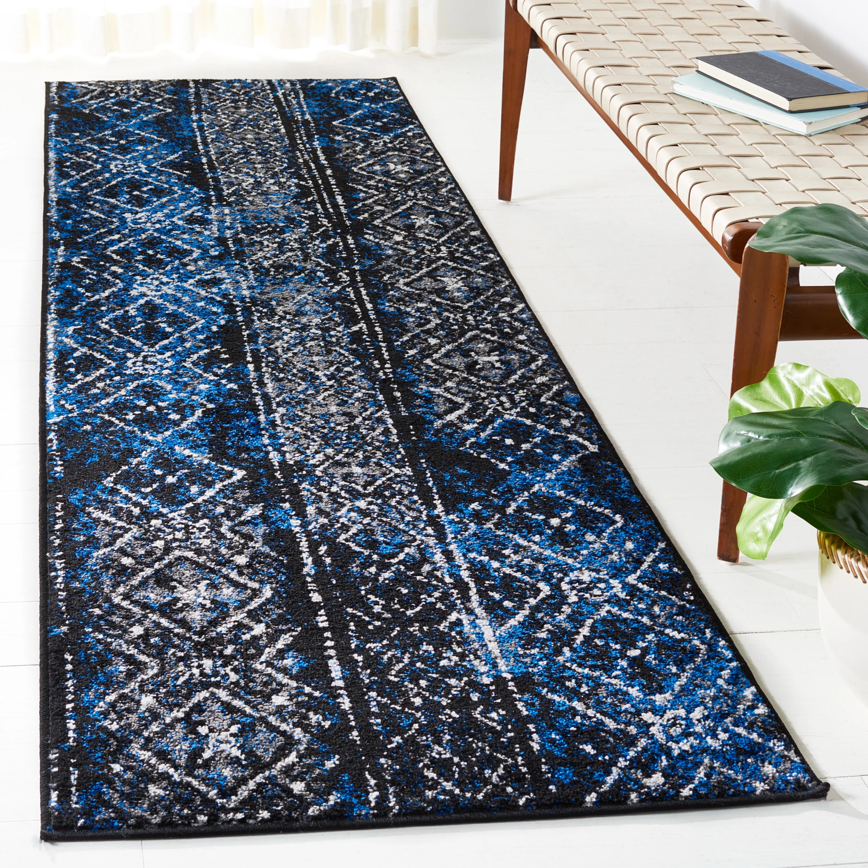 Adirondack Machine Made Area Rug, Blue / Black Traditional Style Easy Care
