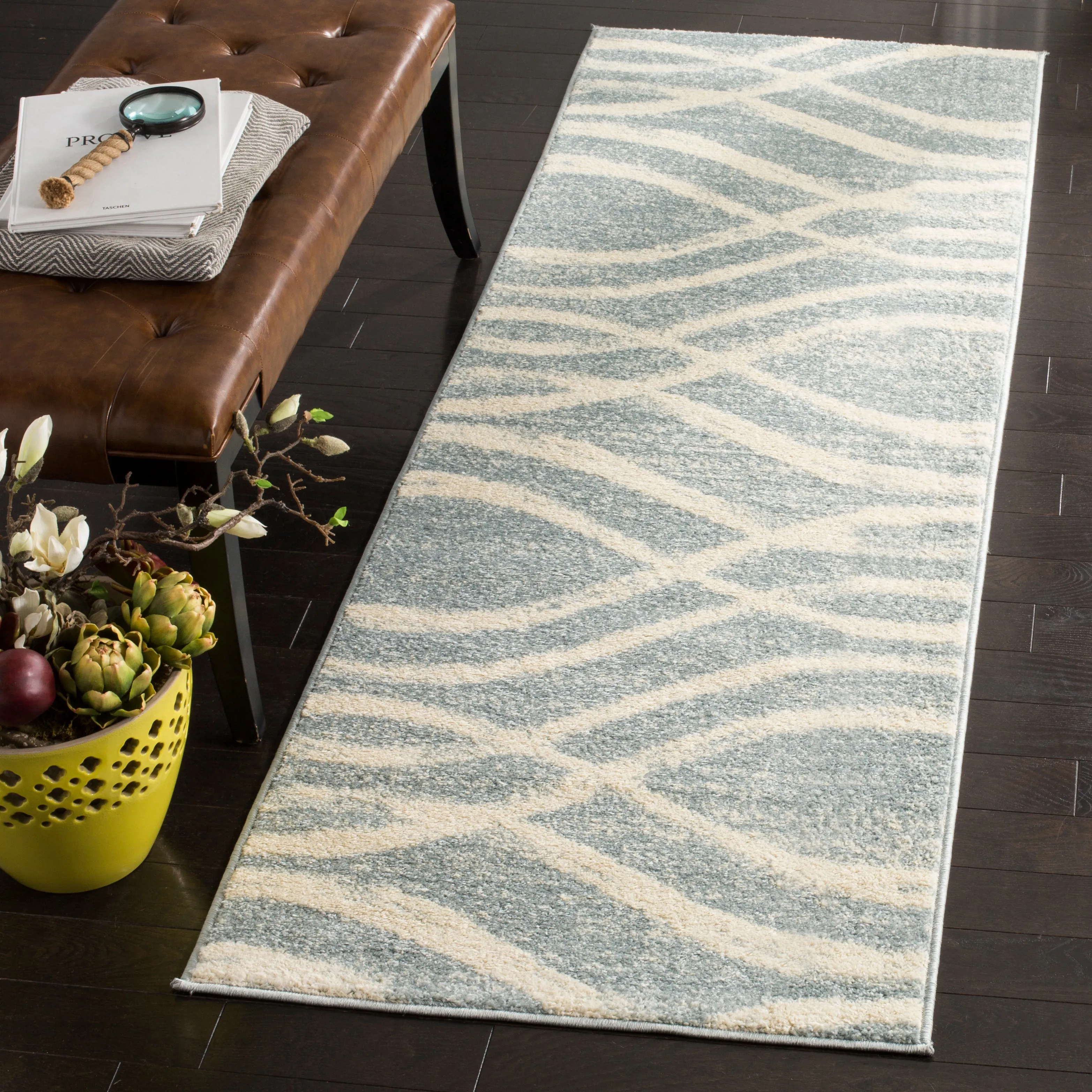 Adirondack Machine Made Area Rug, Cream / Slate Contemporary Style Easy Care