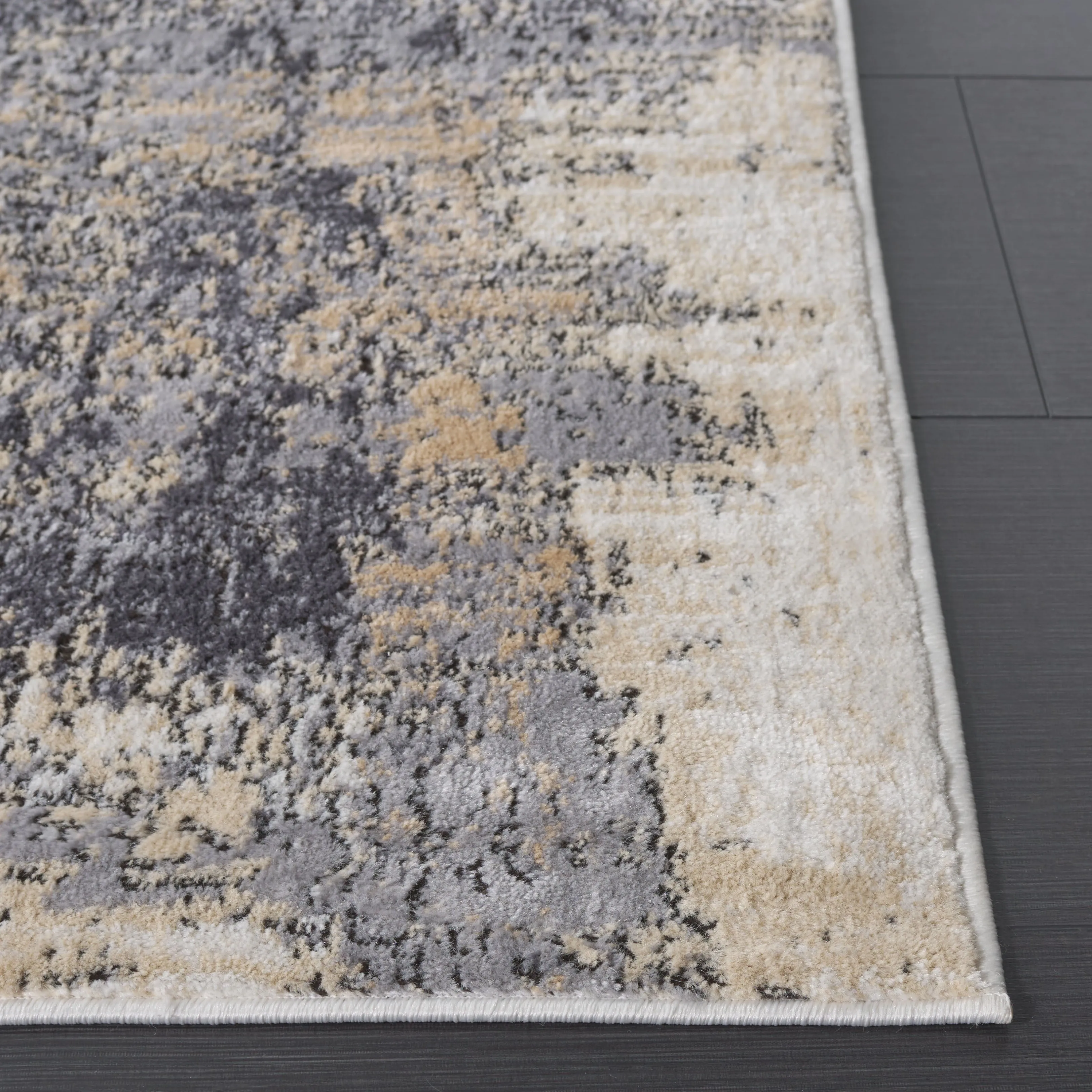 Amelia Machine Made Area Rug, Grey / Gold Contemporary Style Easy Care