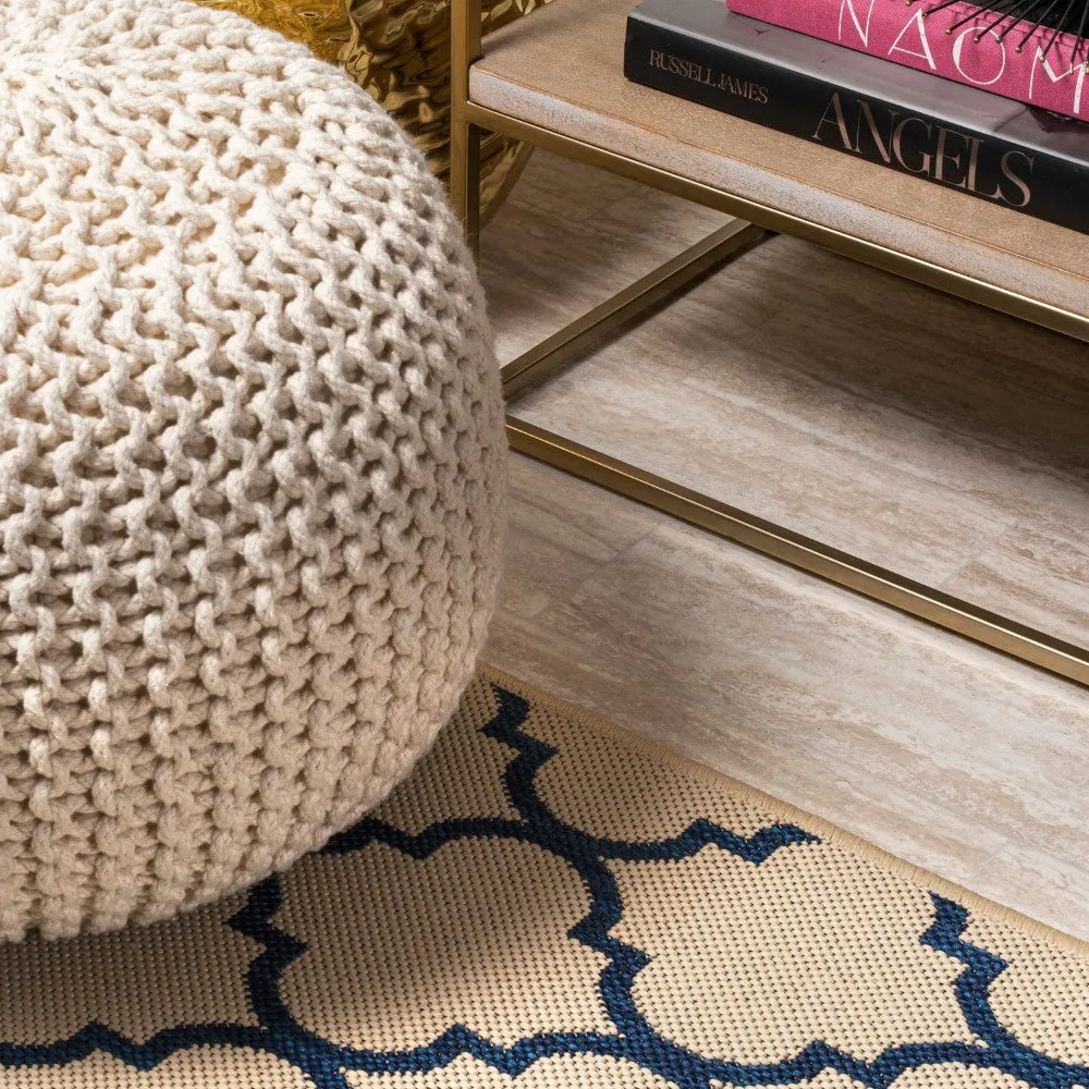 Arabesque Ogee Trellis Indoor/Outdoor  Area Rug