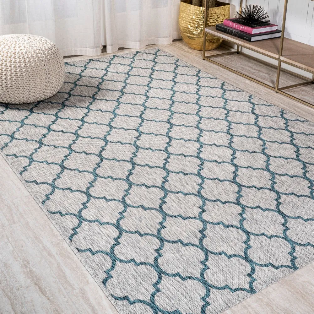 Arabesque Ogee Trellis Indoor/Outdoor  Area Rug