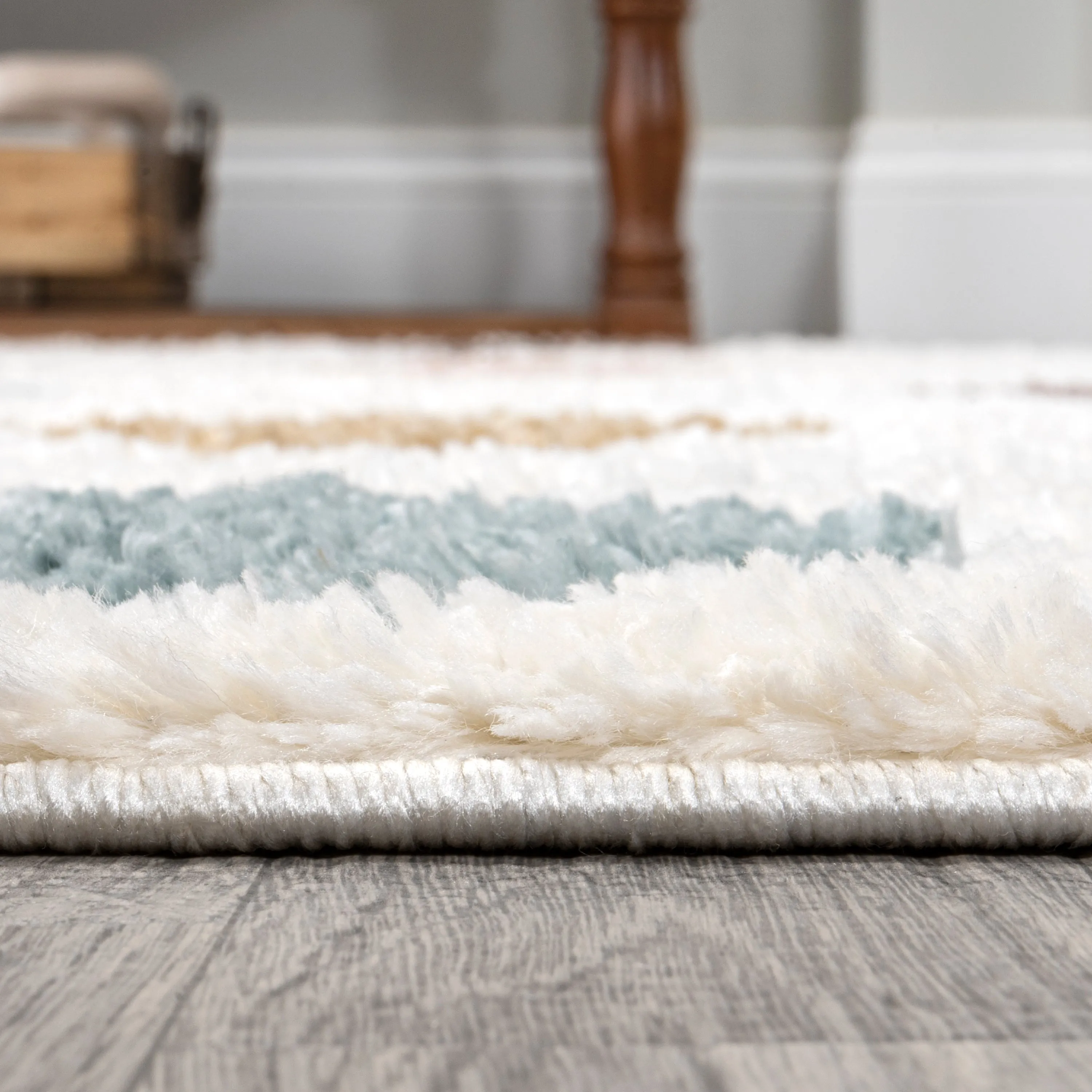 Astrid Retro Trellis High-Low Multi/Cream Area Rug