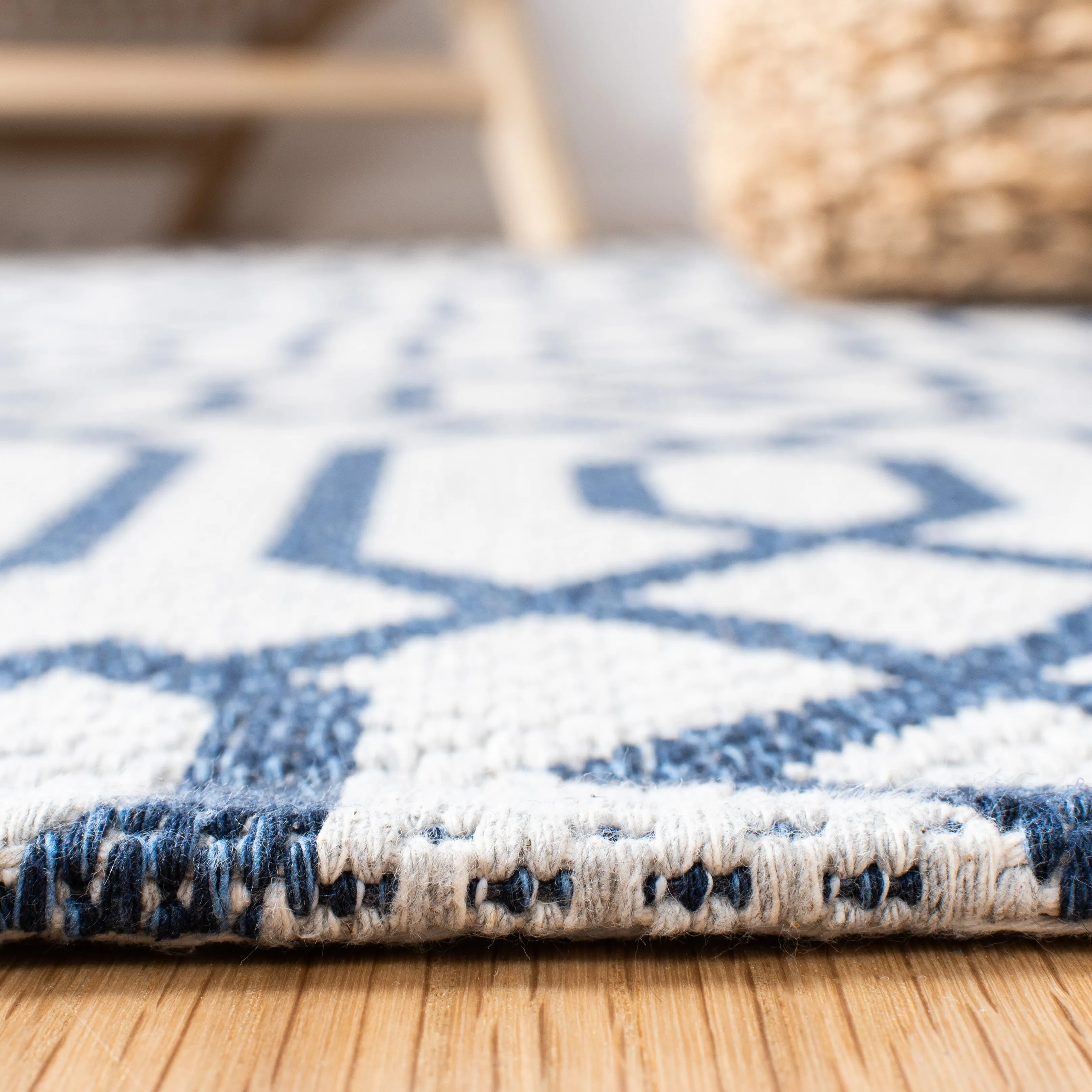 Augustine Machine Made Area Rug, Navy / Light Grey Contemporary Style Easy Care