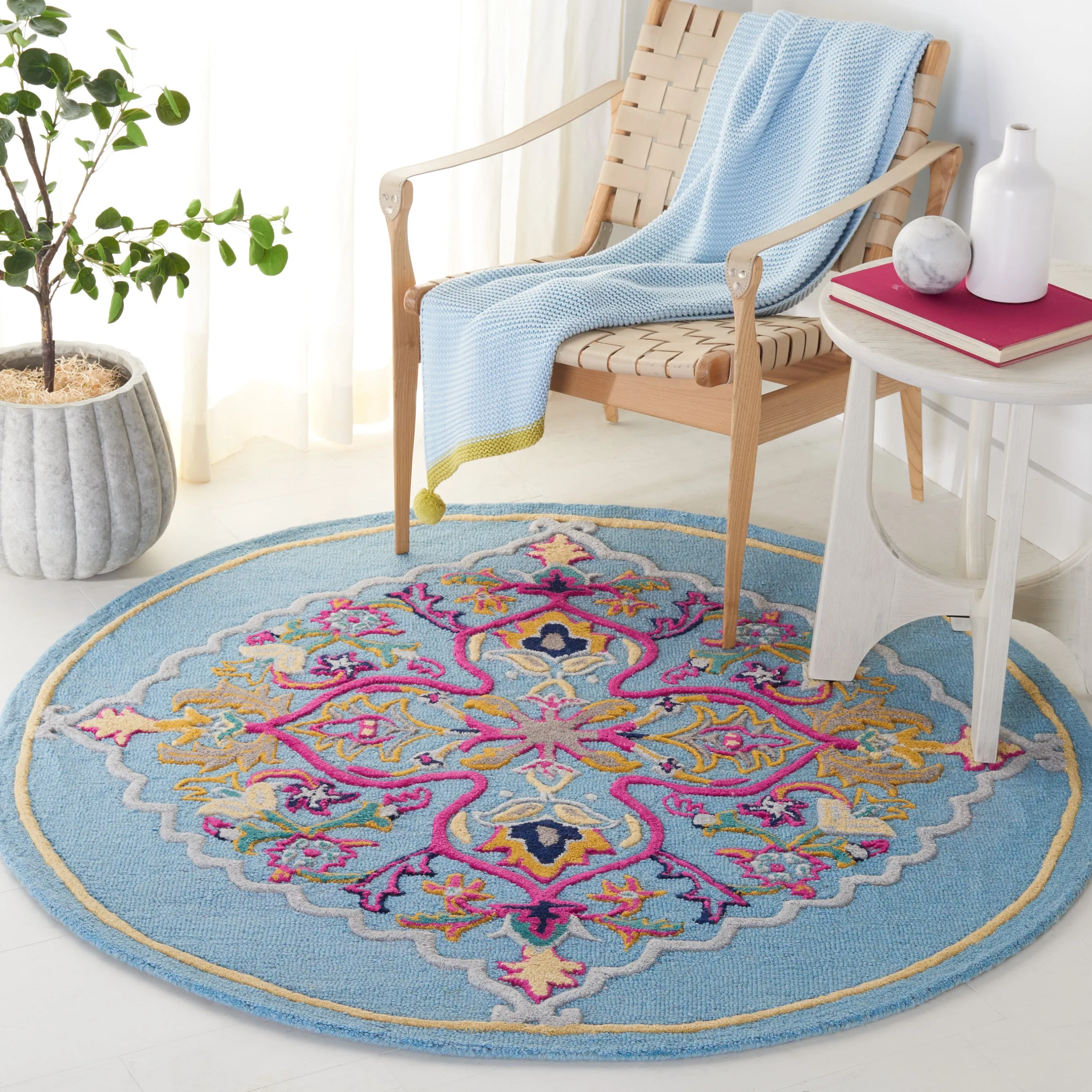 Bellagio Hand Made Area Rug, Light Blue / Multi Traditional Style Non-Shedding