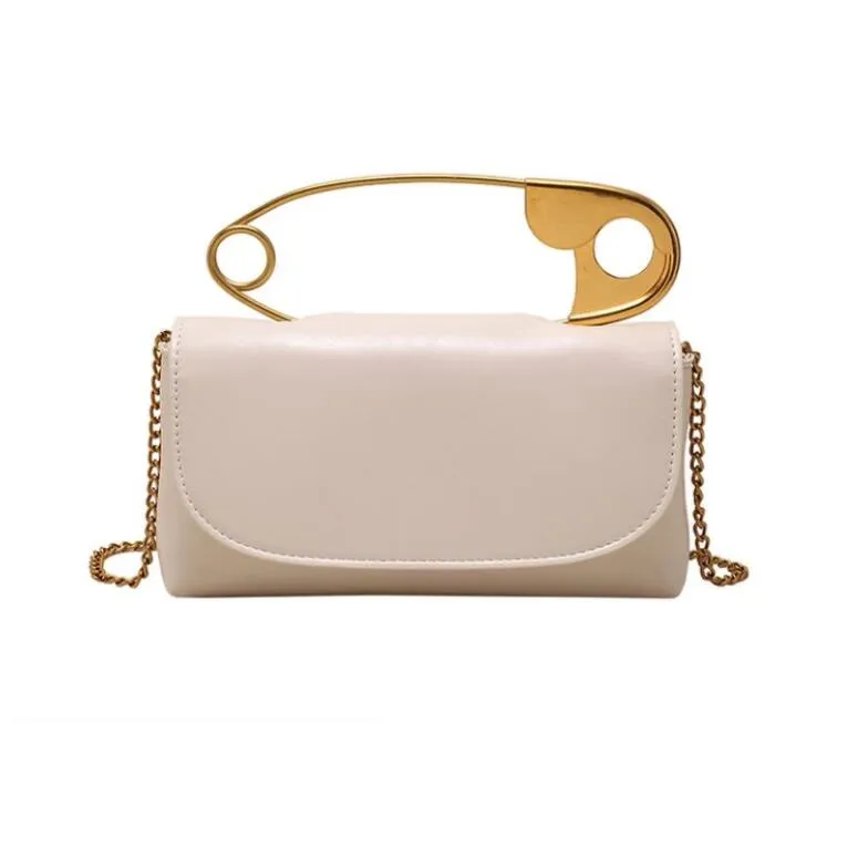 Big Pin style Handbag