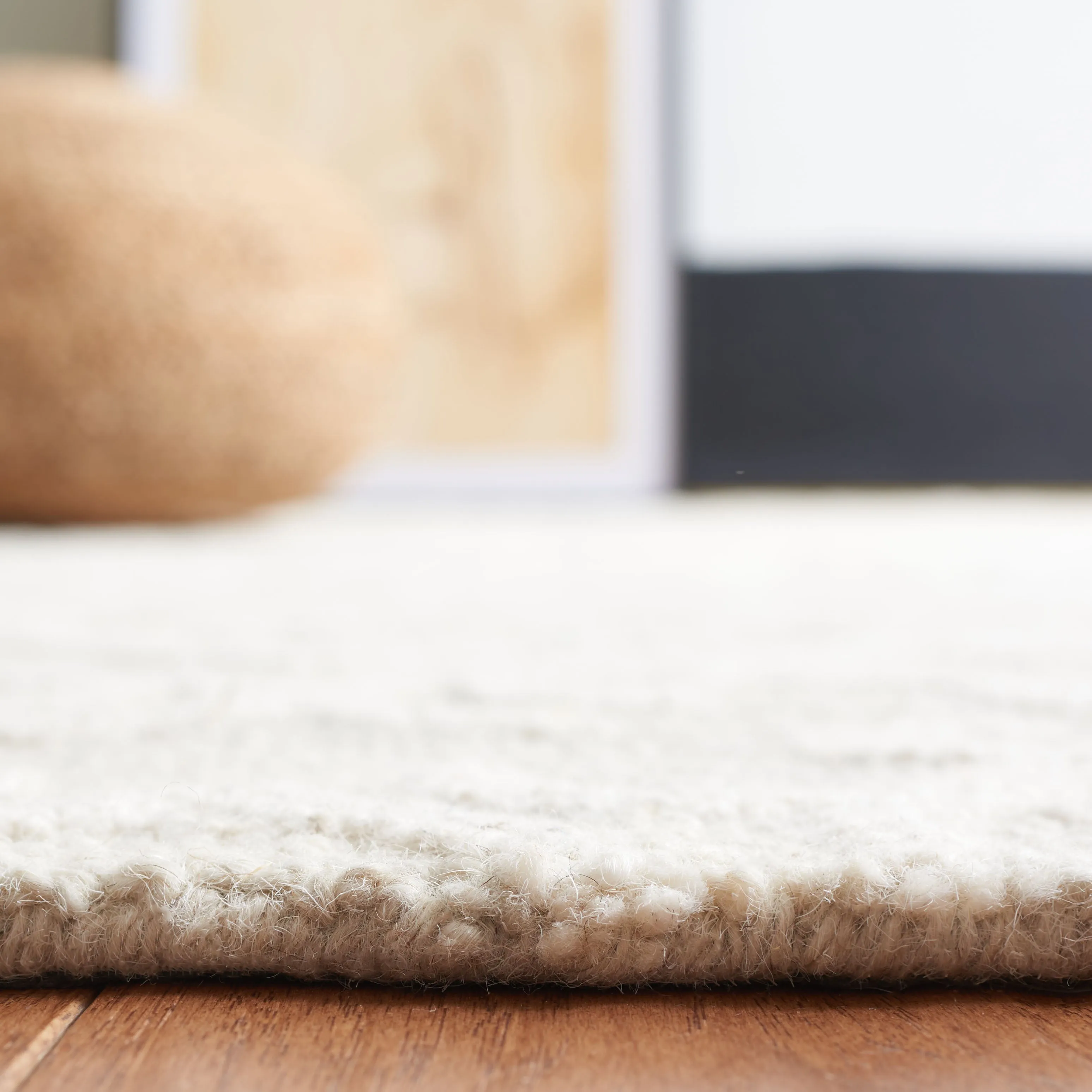 Blossom Hand Made Area Rug, Grey / Ivory Traditional Style Non-Shedding