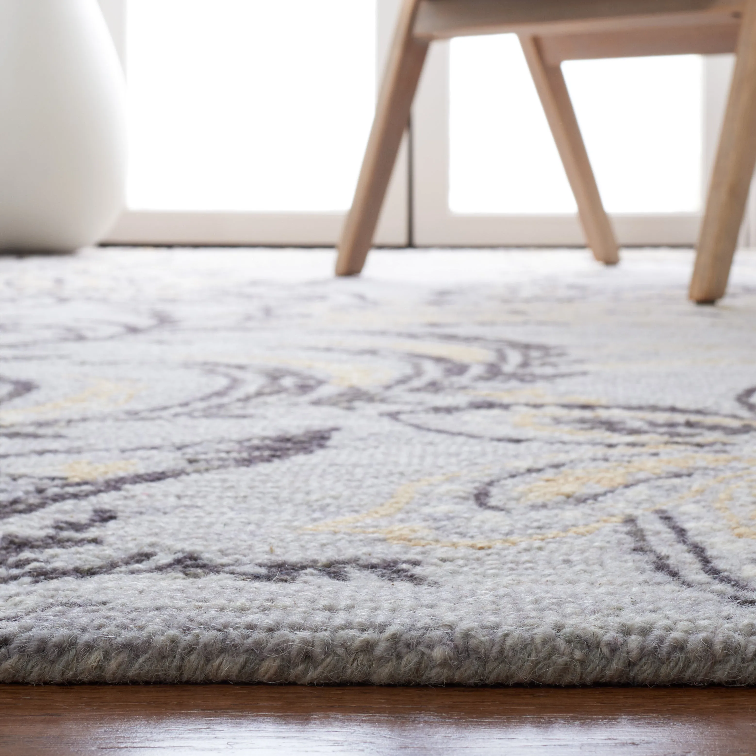 Blossom Hand Made Area Rug, Grey / Yellow Country Floral Style Non-Shedding