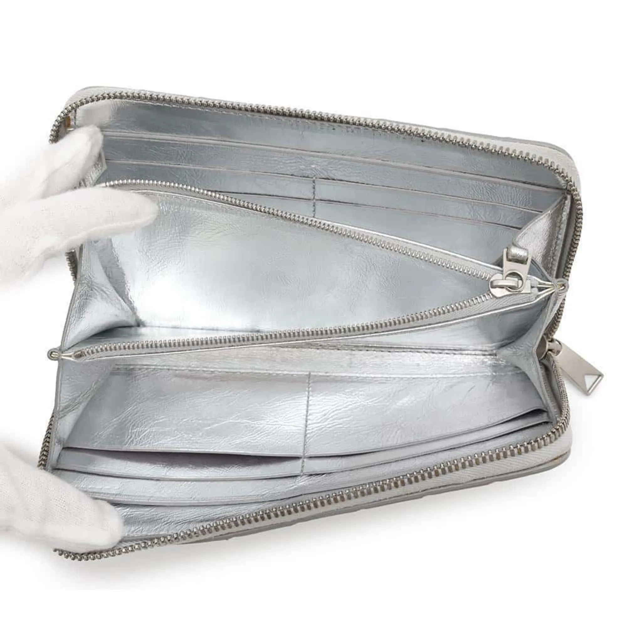 Bottega Veneta Leather Long Wallet (Bi-Fold) (Pre-Owned)