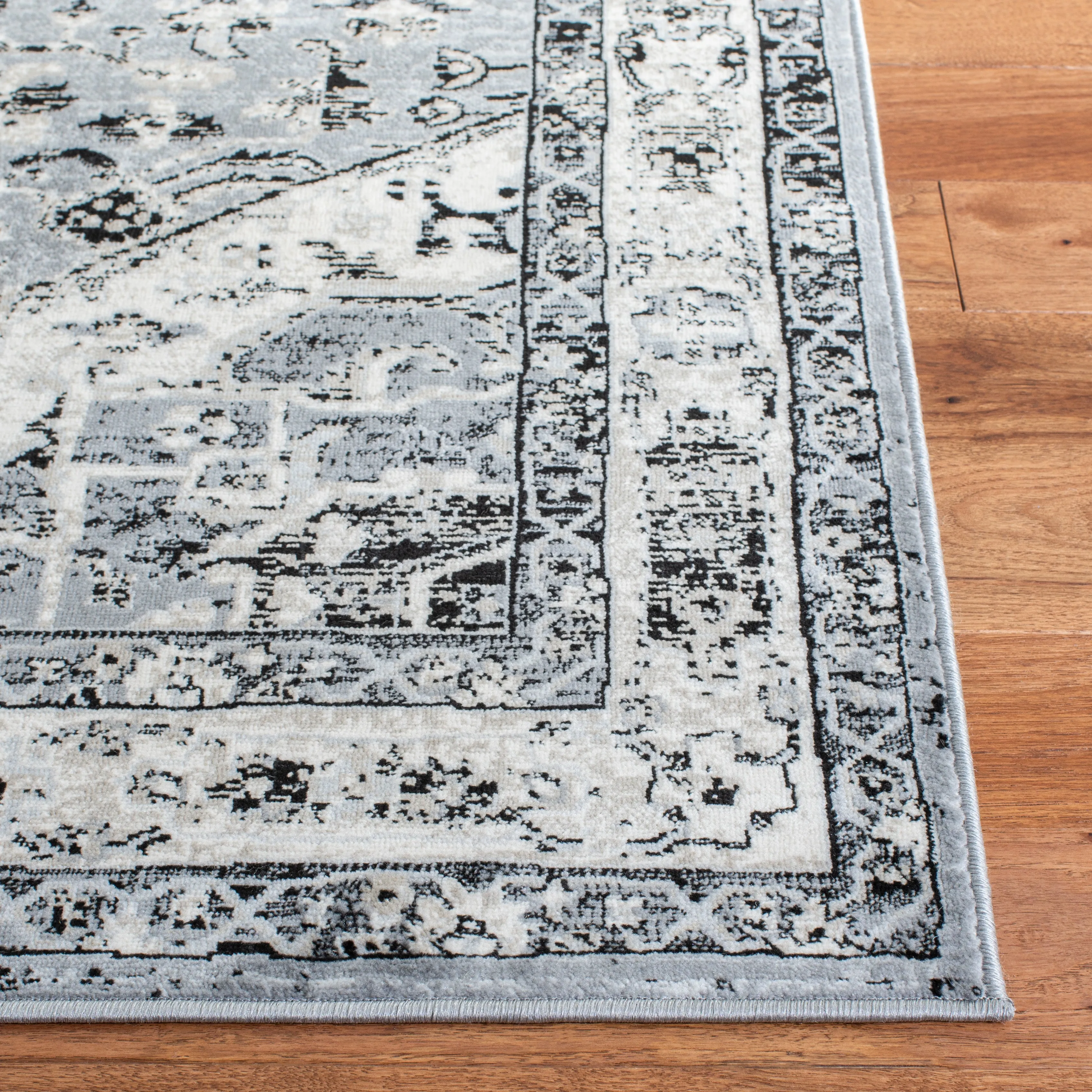 Brentwood Machine Made Area Rug, Grey / Black Traditional Style Easy Care
