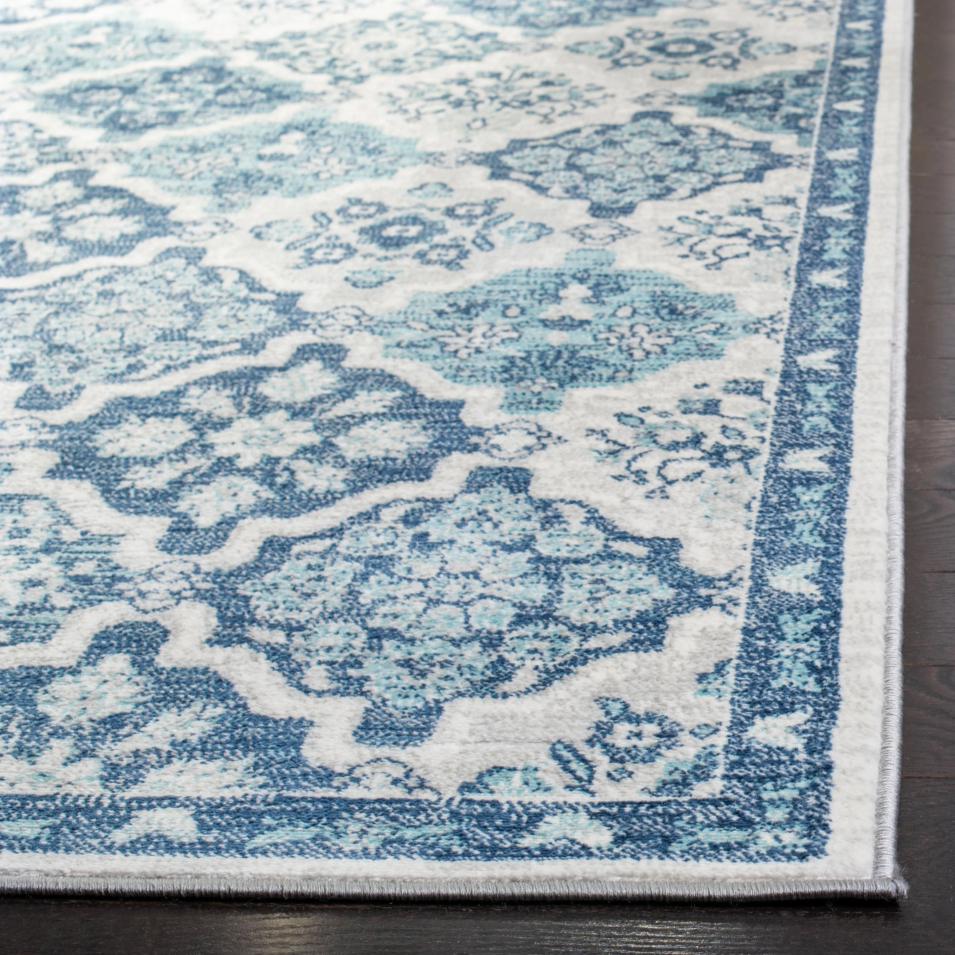 Brentwood Machine Made Area Rug, Navy / Grey Traditional Style Easy Care