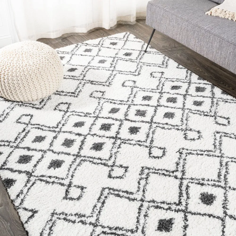 Caimari Moroccan Diamond Shag Area Rug