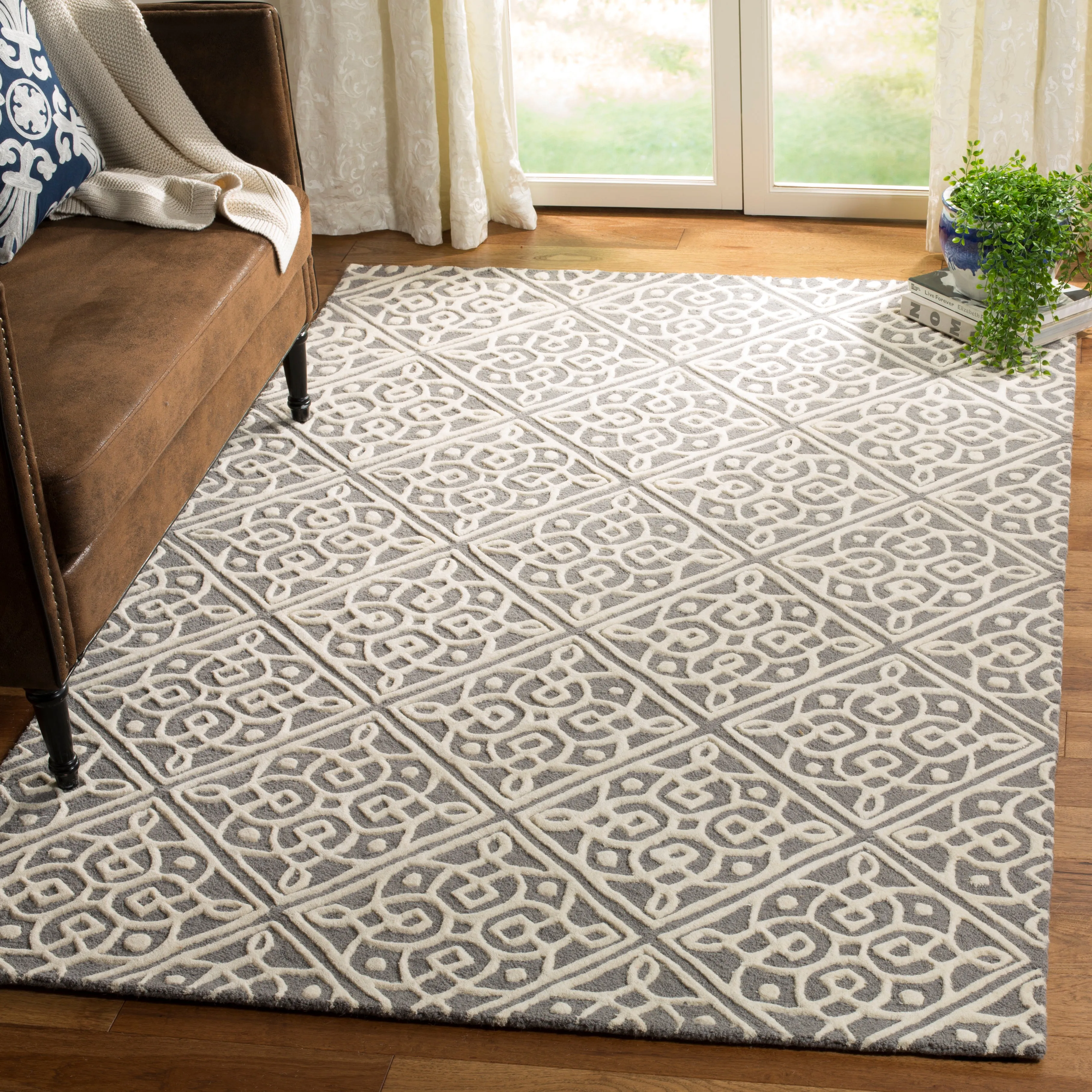 Cambridge Hand Made Area Rug, Dark Grey / Ivory Contemporary Style Non-Shedding Area Rugs weekend promo