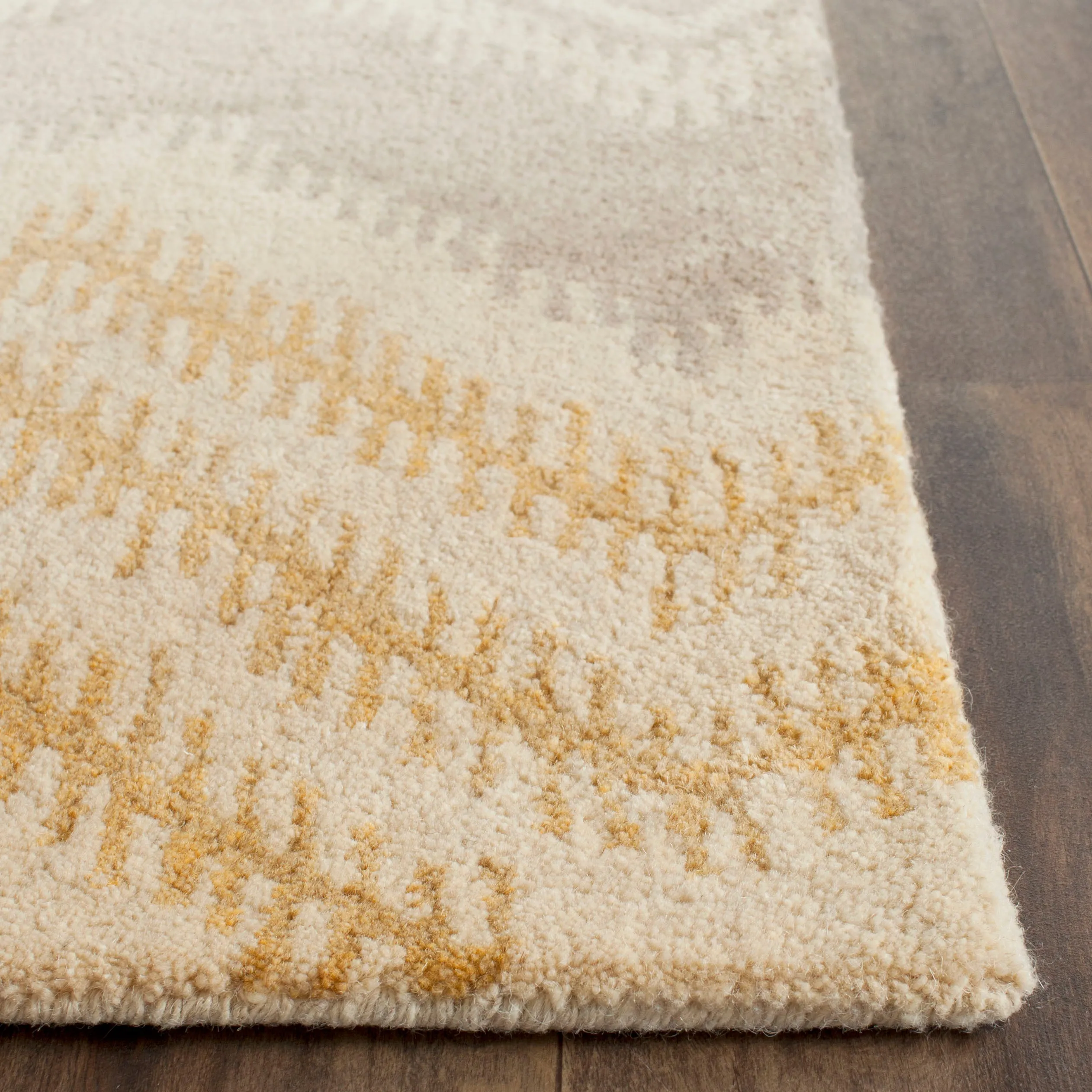 Capri Hand Made Area Rug, Grey / Gold Contemporary Style Non-Shedding