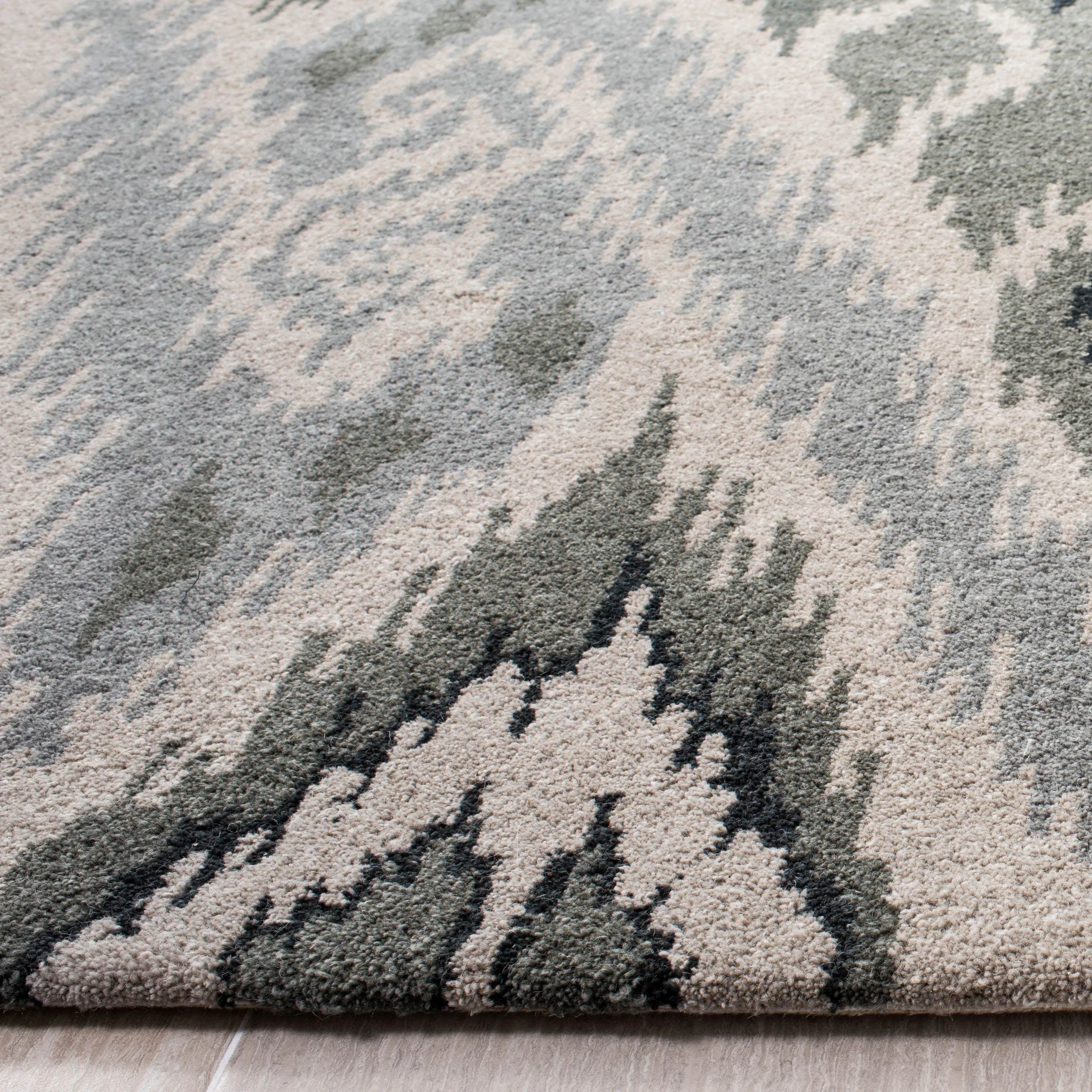 Capri Hand Made Area Rug, Multi / Grey Bohemian Style Non-Shedding