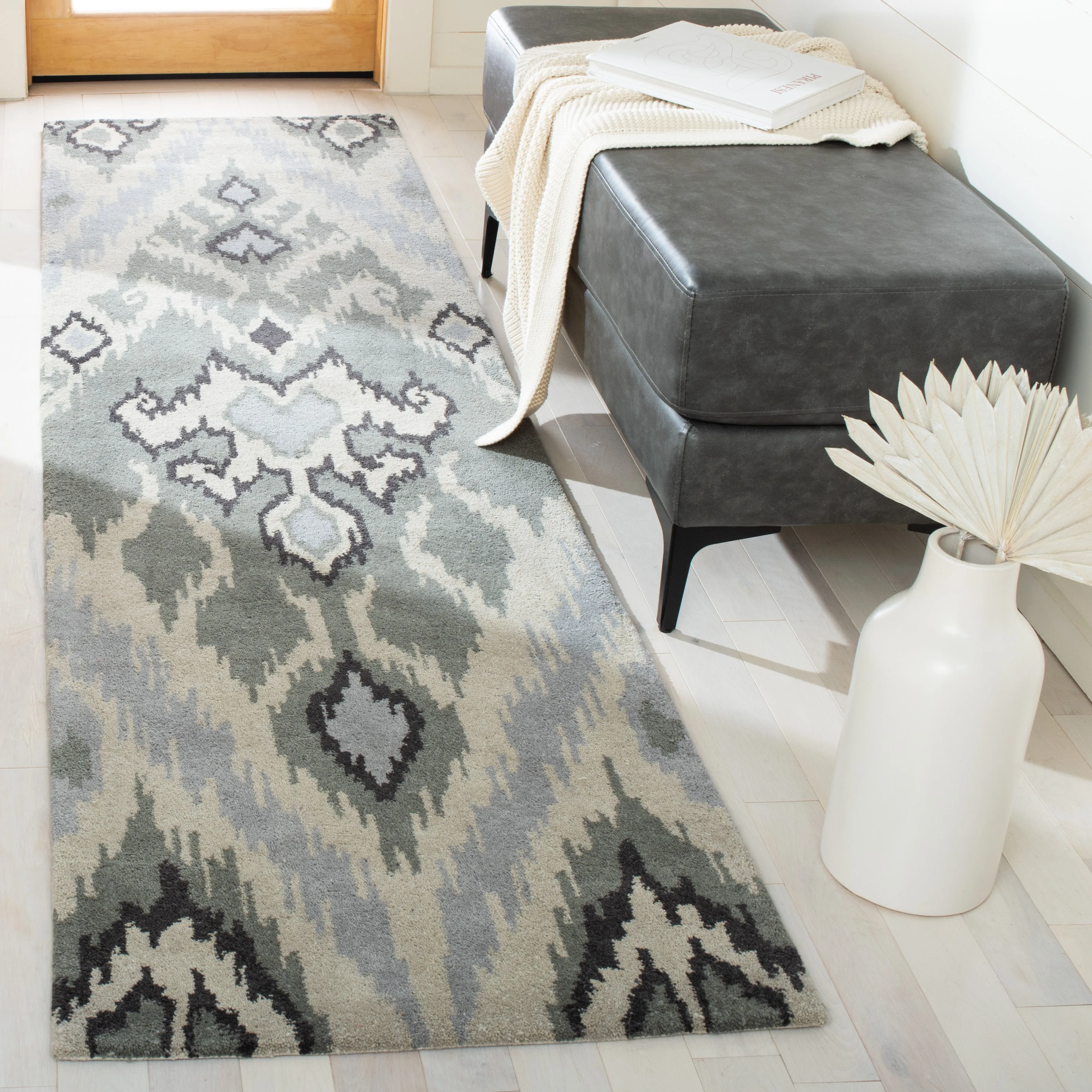 Capri Hand Made Area Rug, Multi / Grey Bohemian Style Non-Shedding