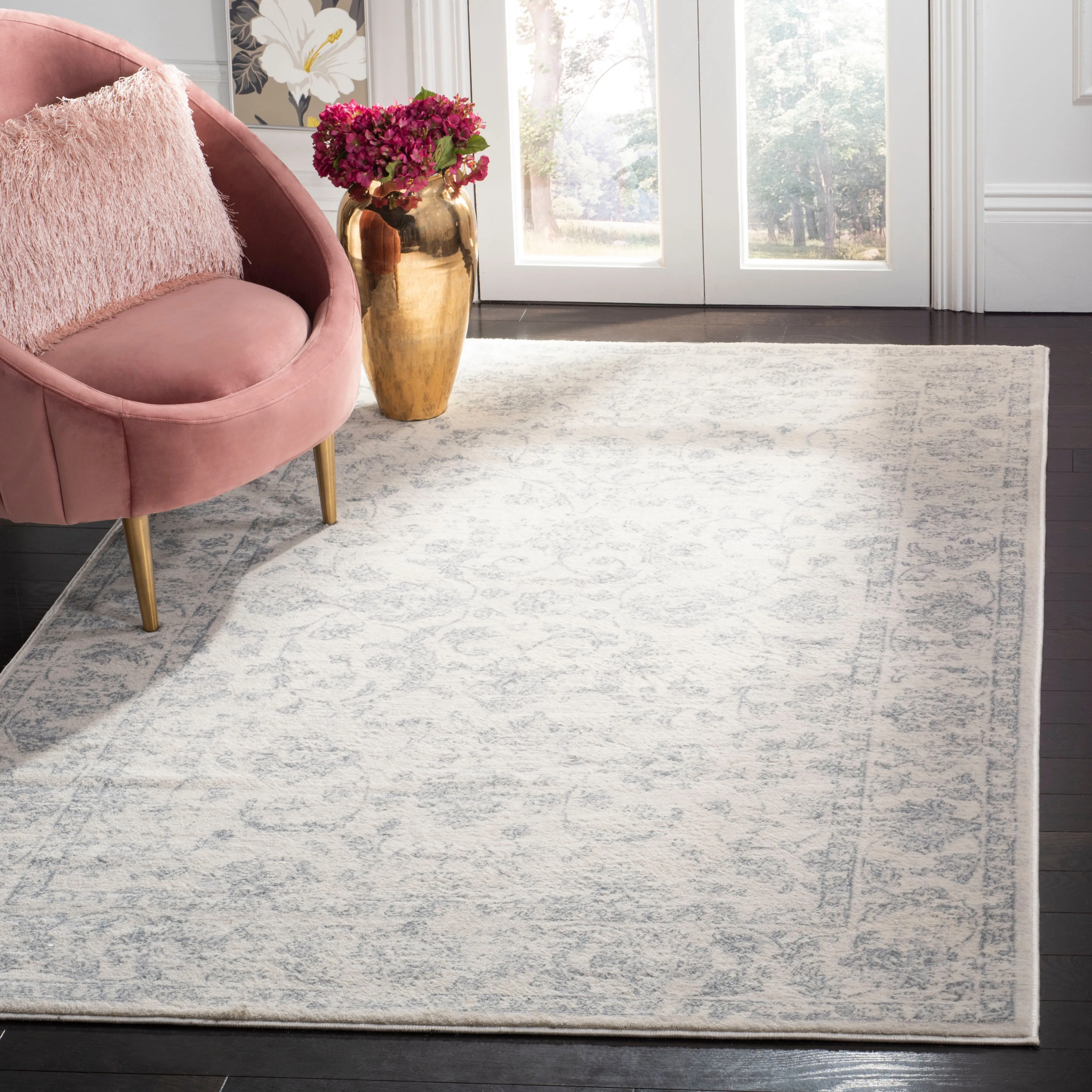 Carnegie Machine Made Area Rug, Cream / Light Grey Traditional Style Easy Care Area Rugs weekend promo