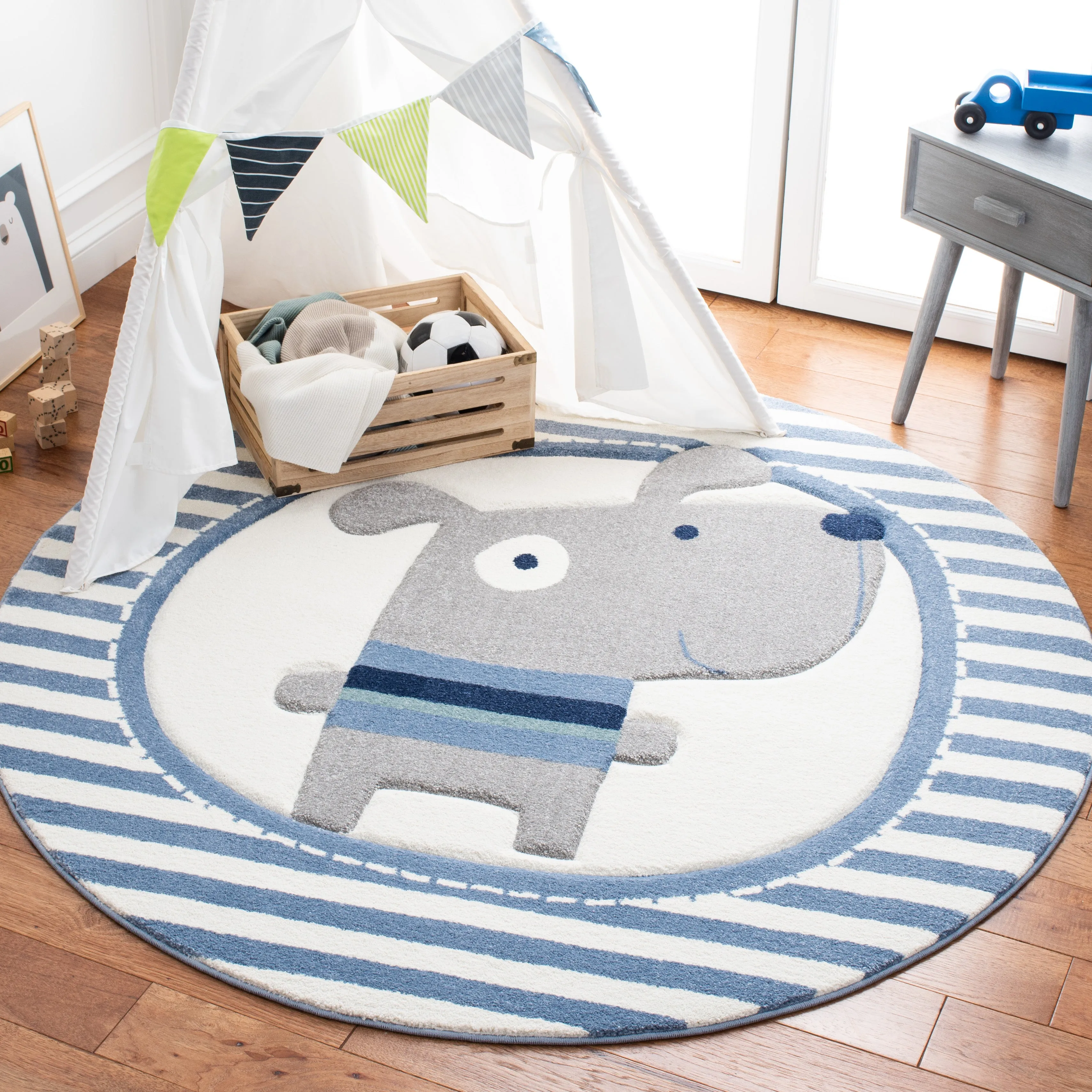 Carousel Kids Machine Made Area Rug, Ivory / Blue Kids Style Easy Care