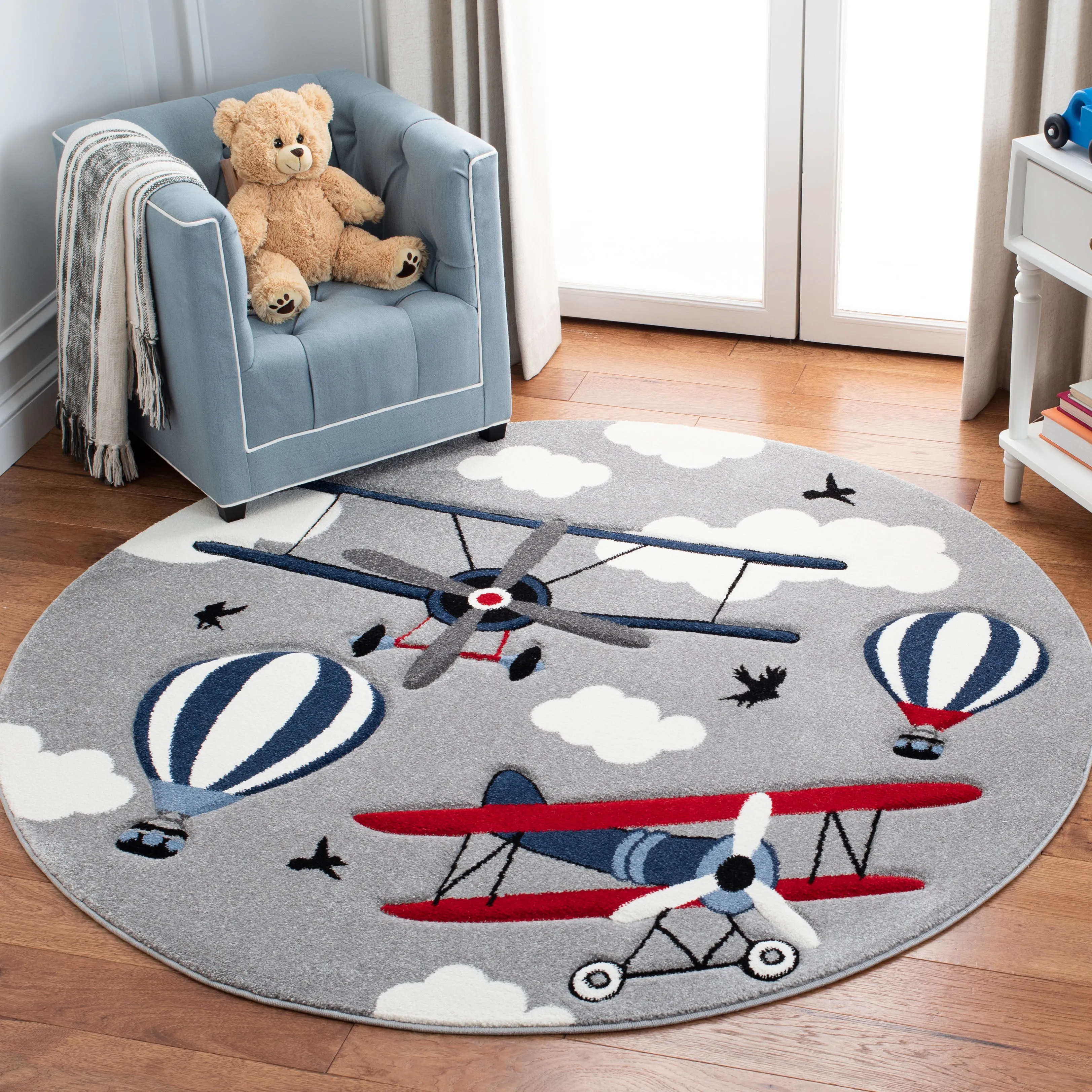Carousel Kids Machine Made Area Rug, Light Grey / Red Kids Style Easy Care