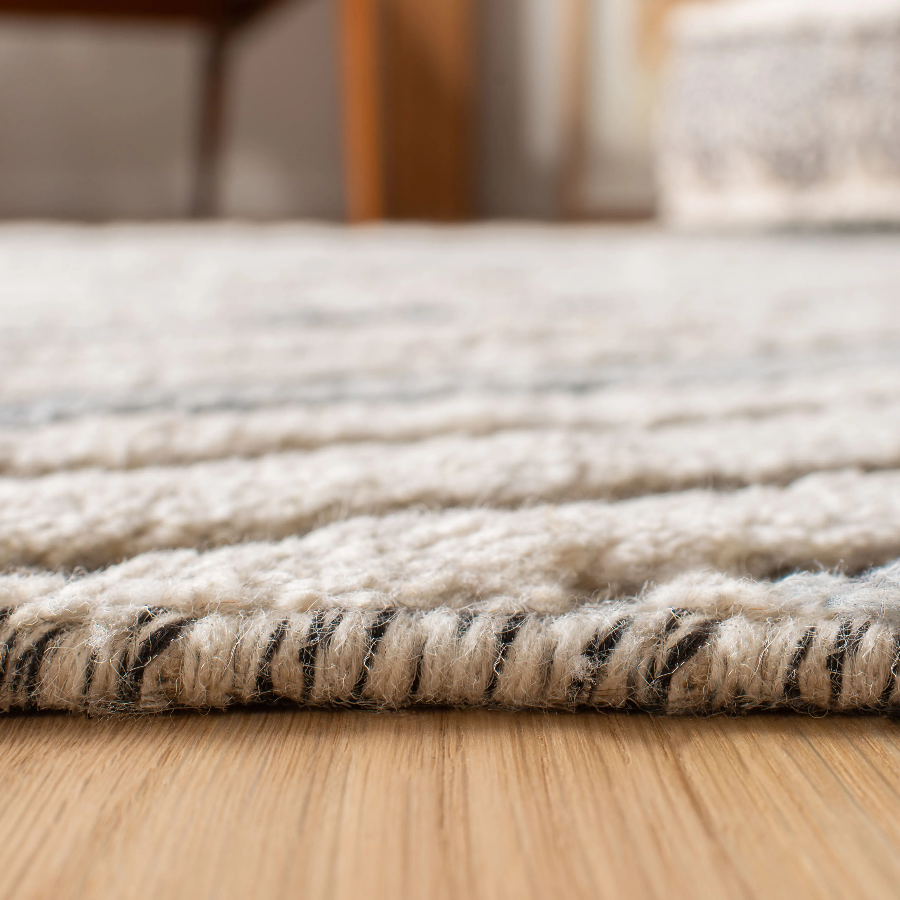 Casablanca Hand Made Area Rug, Grey / Ivory Bohemian Style Non-Shedding