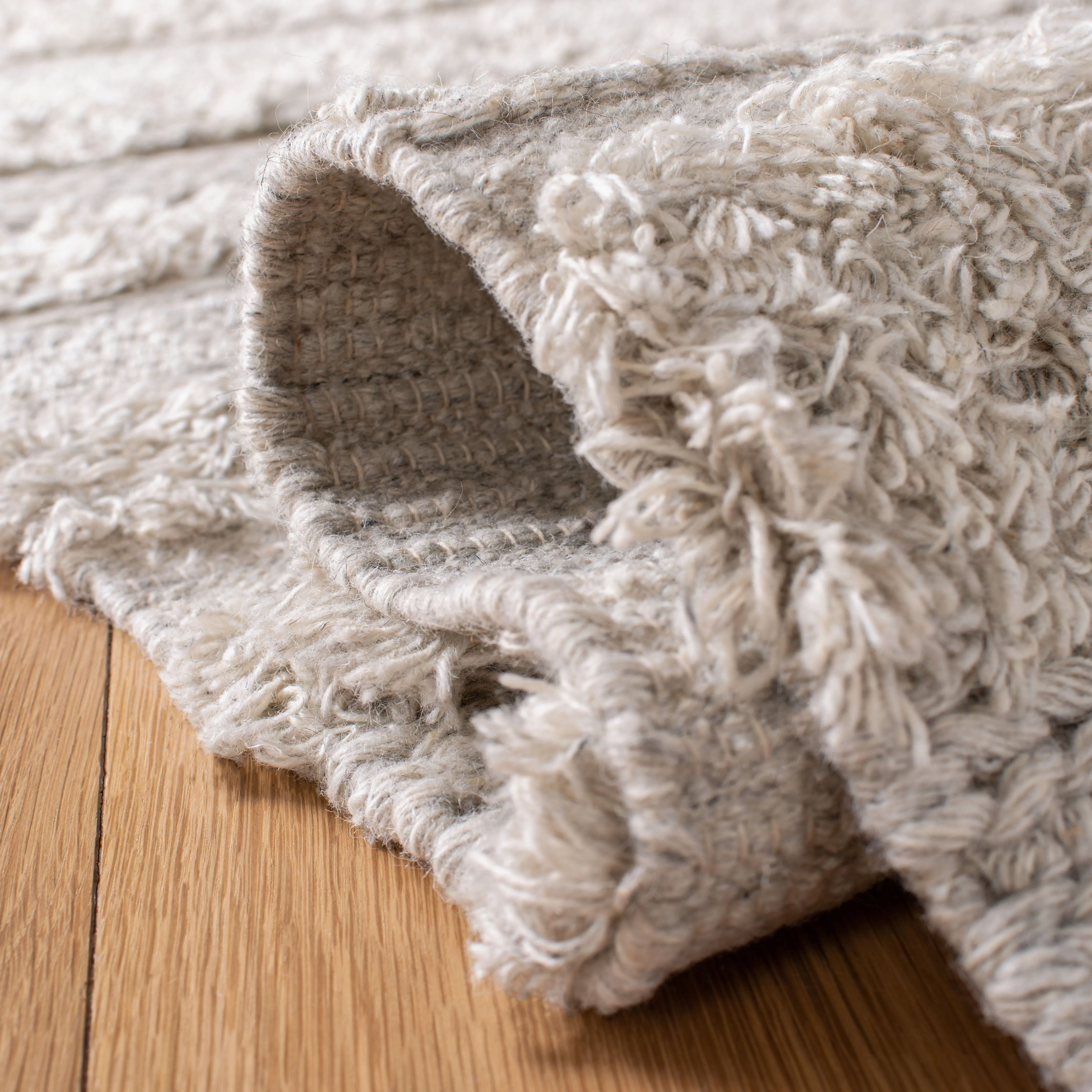 Casablanca Hand Made Area Rug, Grey Shag / Flokati Style Non-Shedding