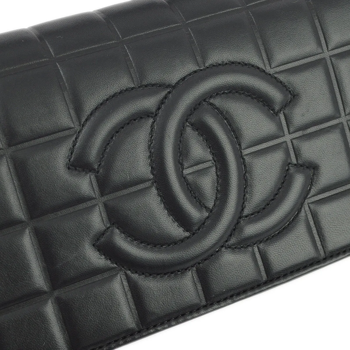Chanel 2003-2004 Black Lambskin Choco Bar Shoulder Bag