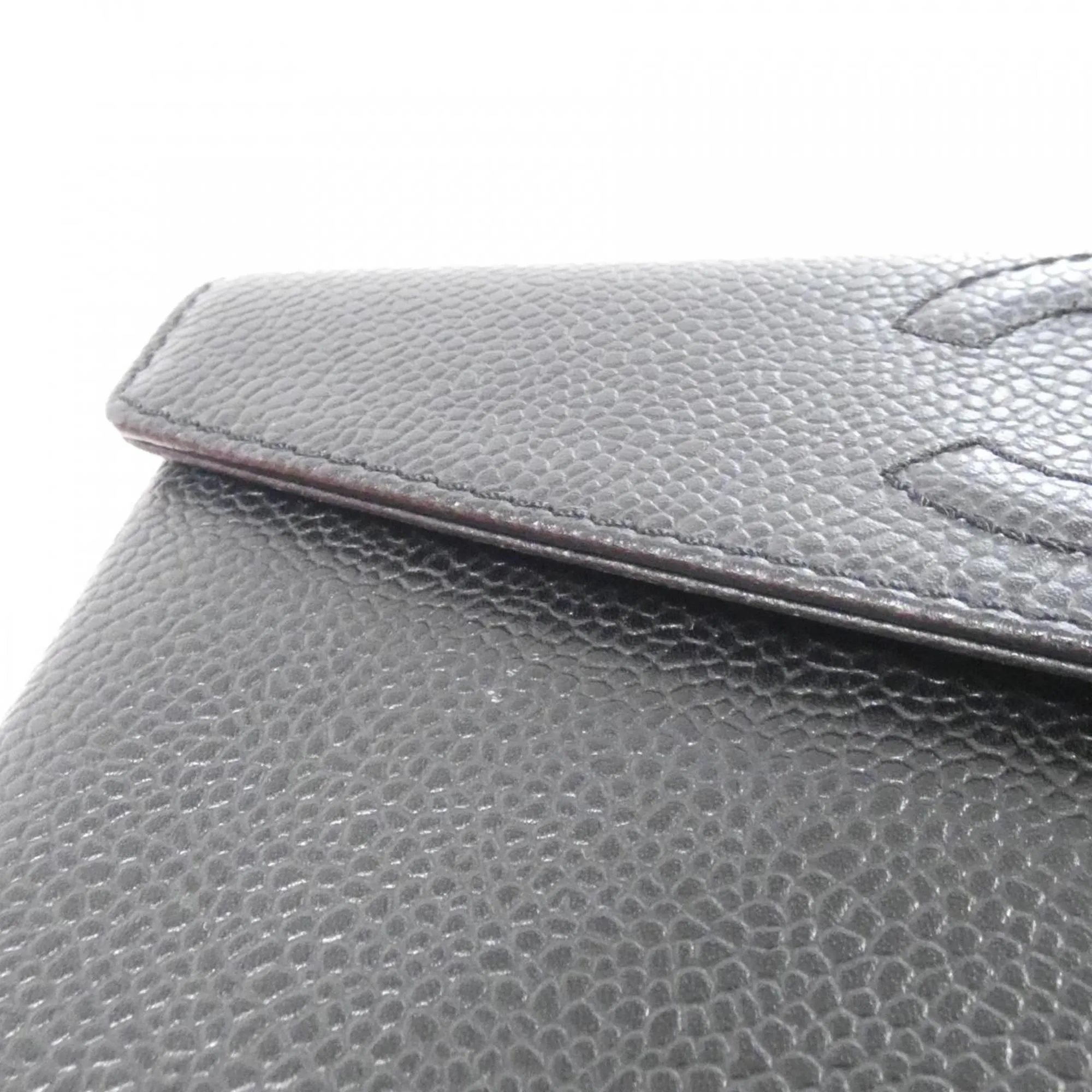 Chanel Caviar Leather Long Wallet (Bi-Fold) (Pre-Owned)