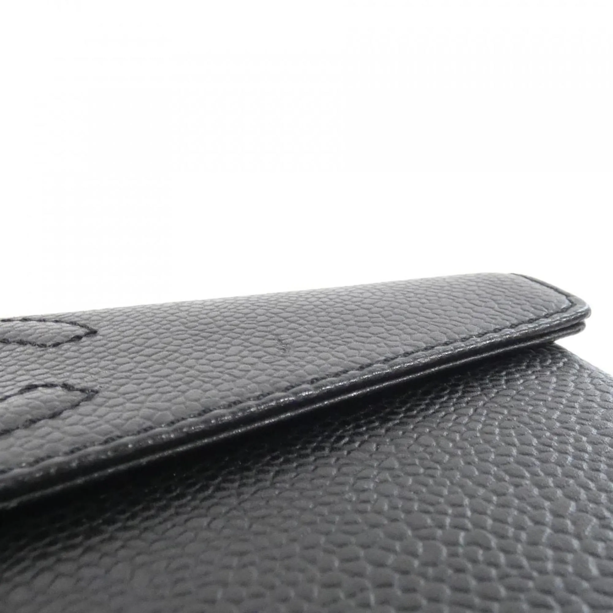 Chanel Caviar Leather Long Wallet (Bi-Fold) (Pre-Owned)