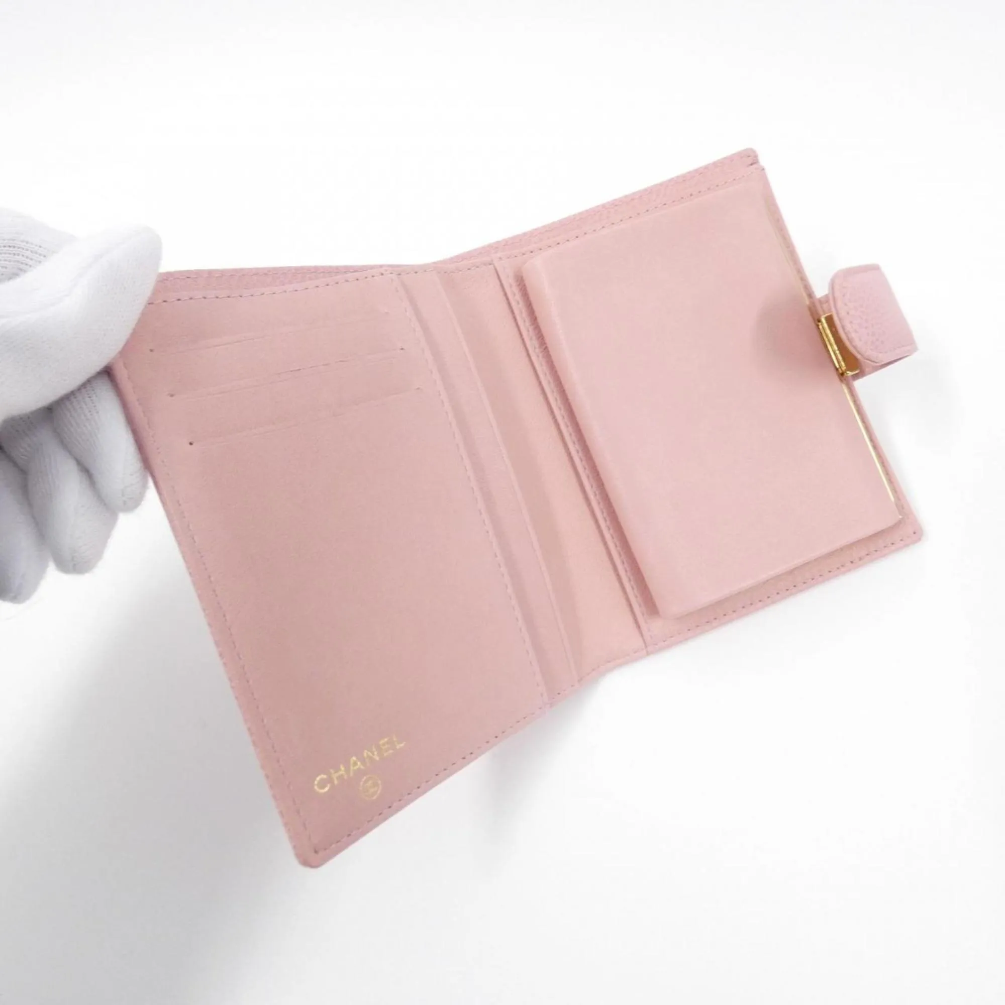 Chanel Caviar Leather Wallet (Bi-Fold) (Pre-Owned)