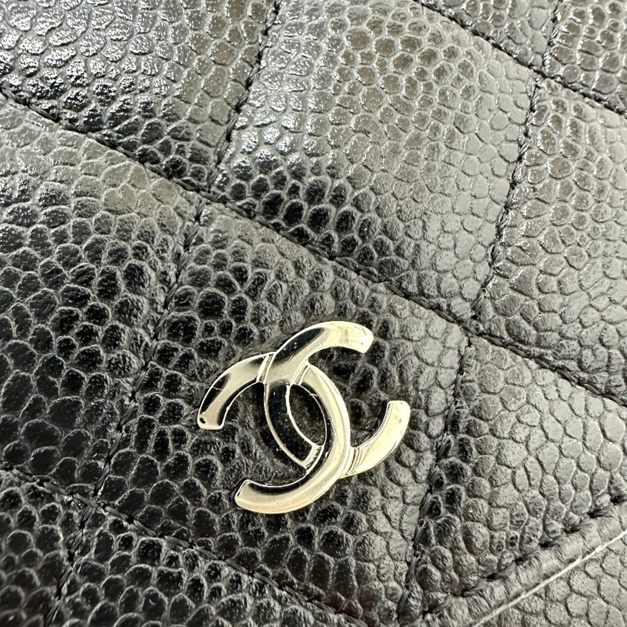 Chanel Grained Calfskin Chain/Shoulder Wallet (Pre-Owned)