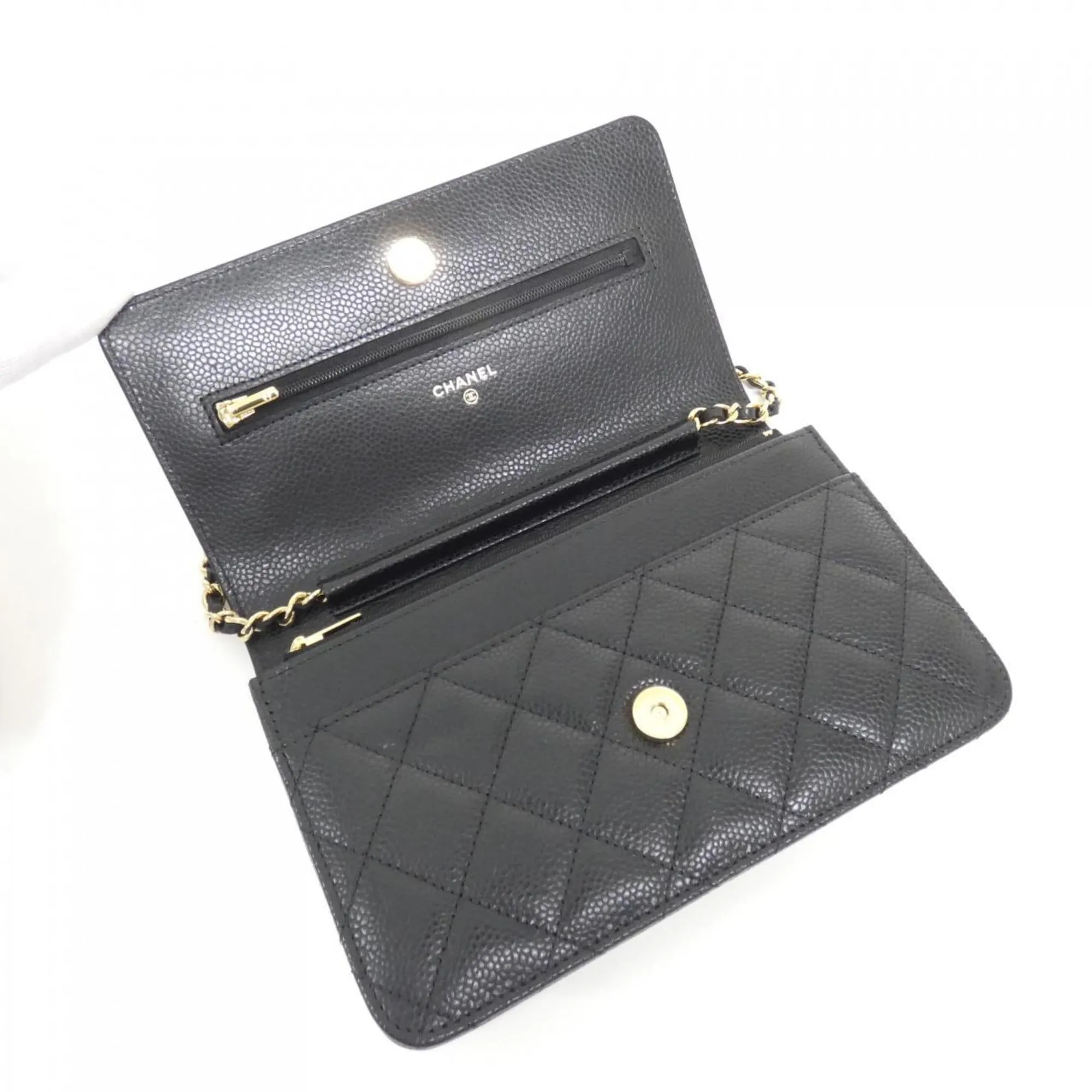 Chanel  Grained Calfskin Chain/Shoulder Wallet (Pre-Owned)