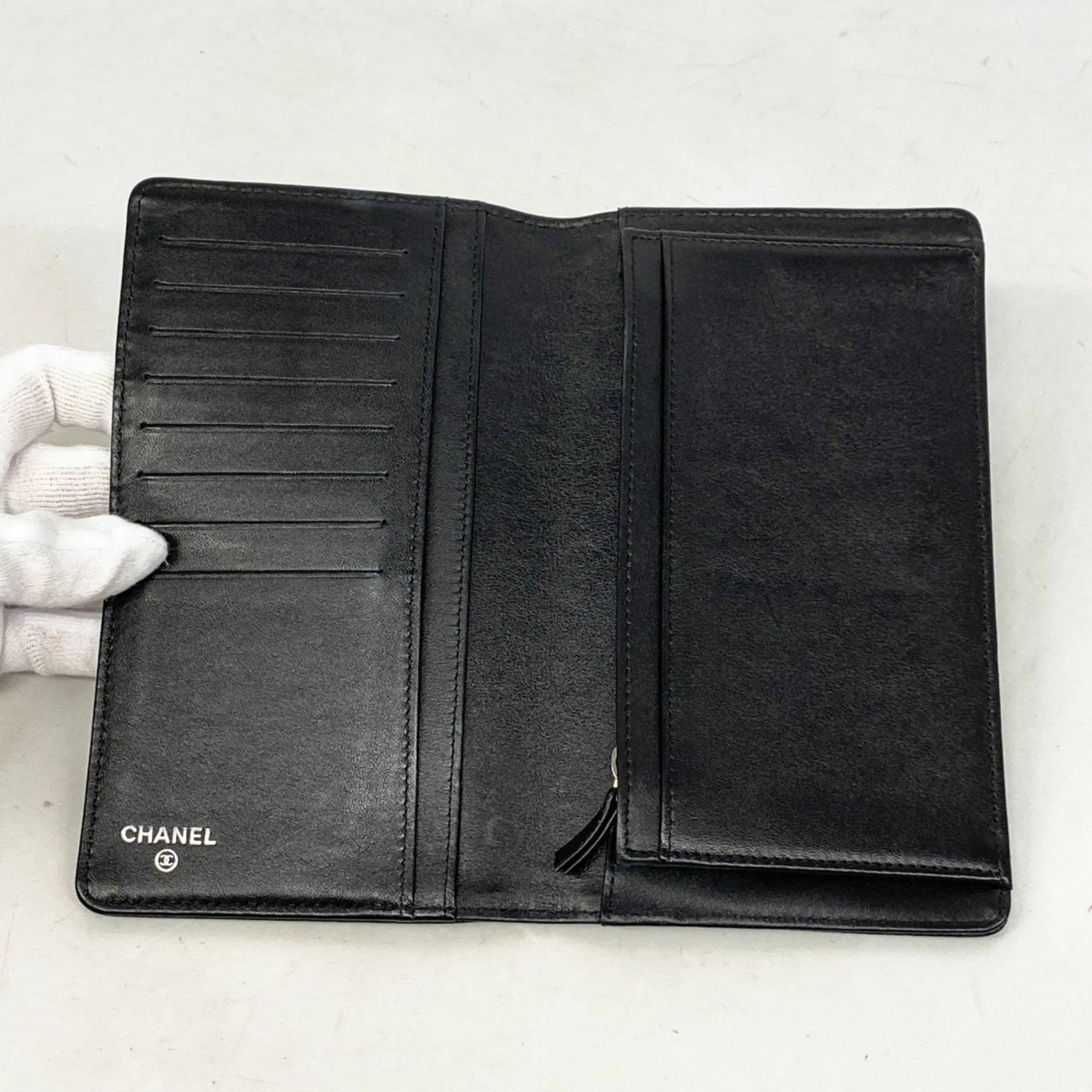 Chanel Grained Calfskin Long Wallet (Bi-Fold) (Pre-Owned)