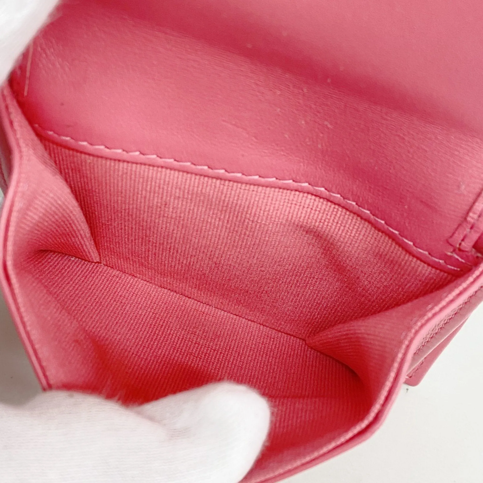 Chanel Grained Calfskin Wallet (Bi-Fold) (Pre-Owned)