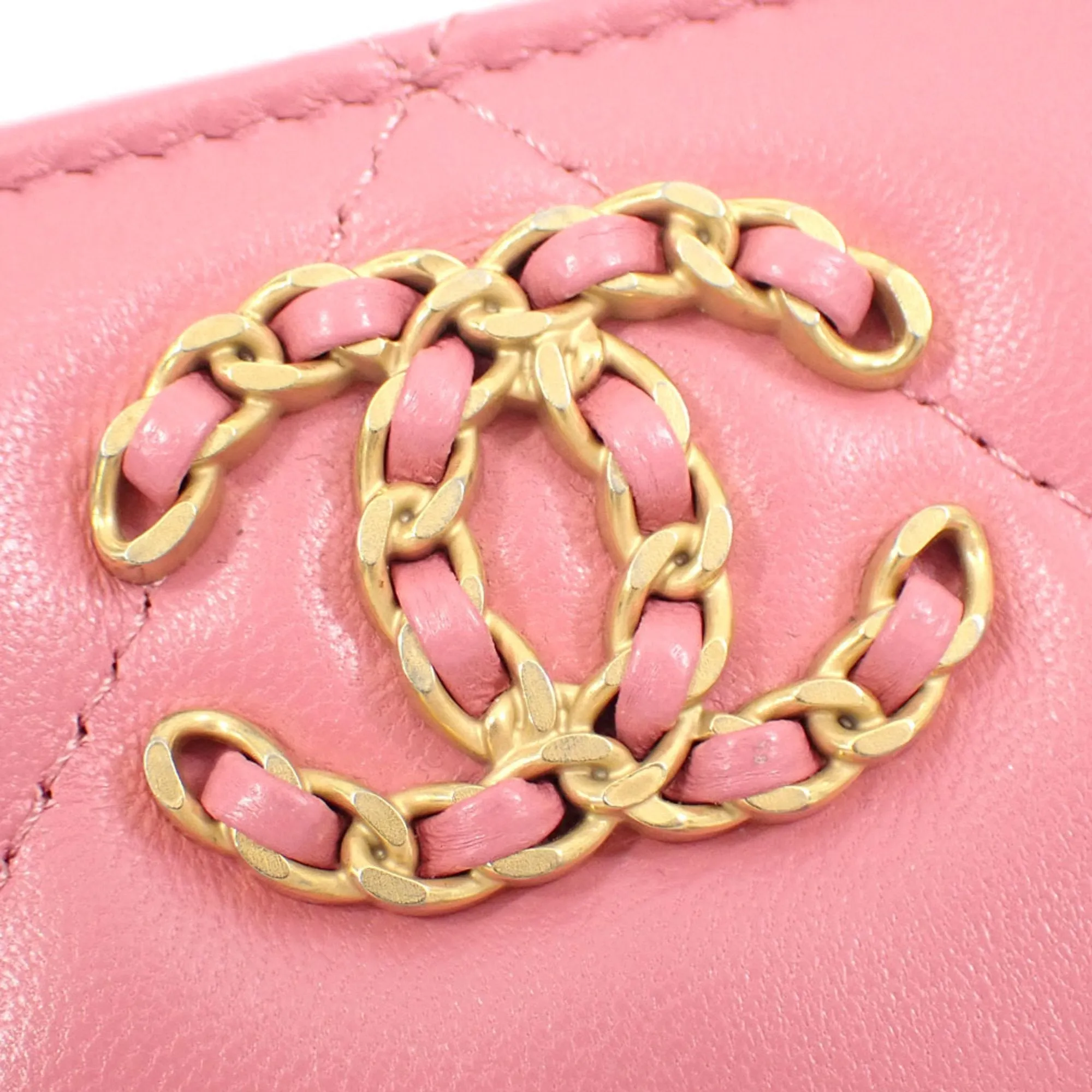 Chanel Leather Long Wallet (Bi-Fold) (Pre-Owned)
