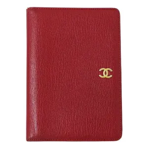 Chanel Leather Wallet (Bi-Fold) (Pre-Owned)