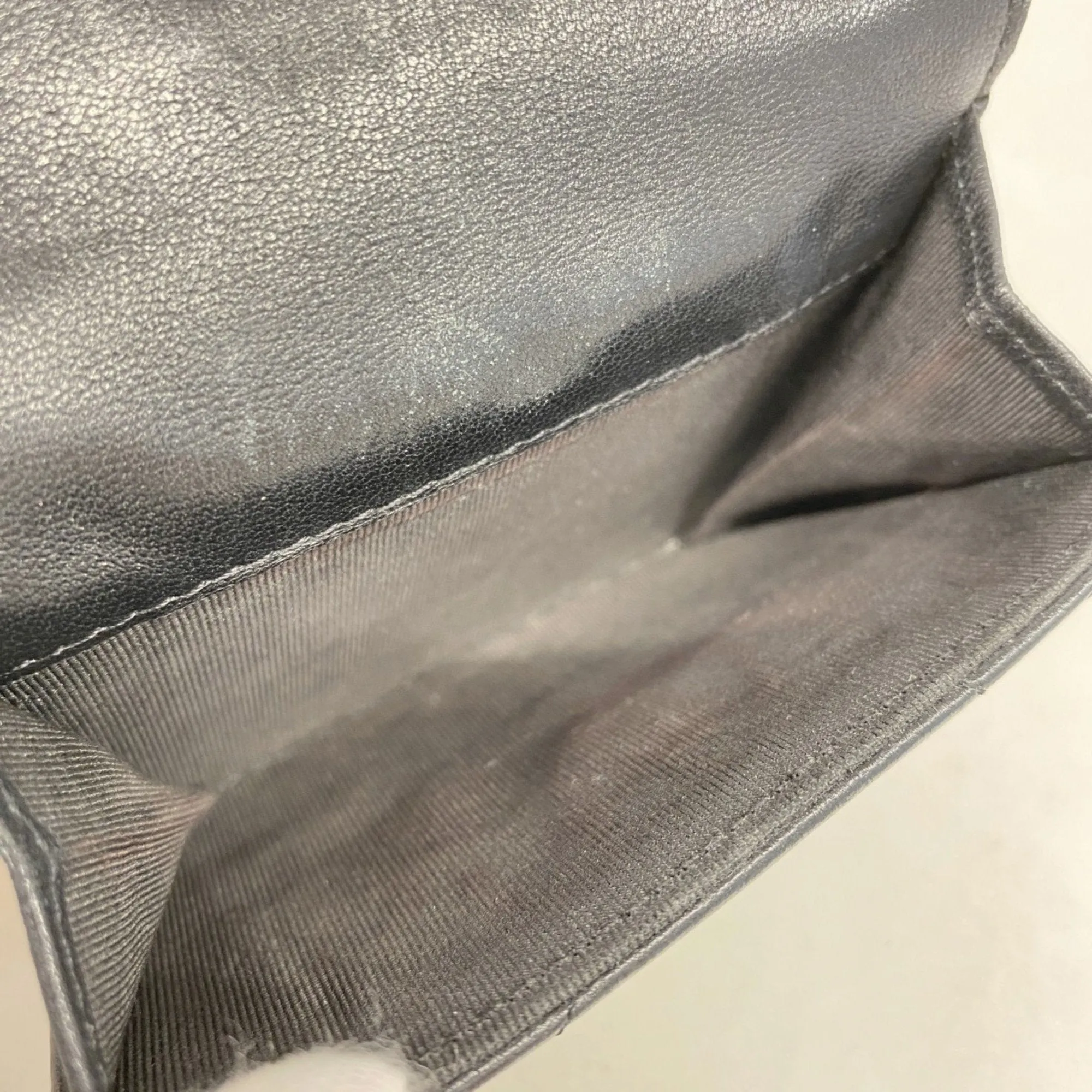 Chanel Leather Wallet (Tri-Fold) (Pre-Owned)