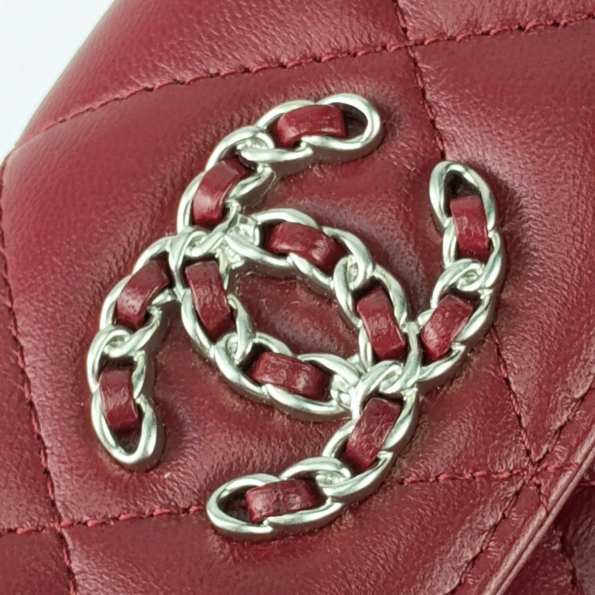 Chanel Leather Wallet (Tri-Fold) (Pre-Owned)