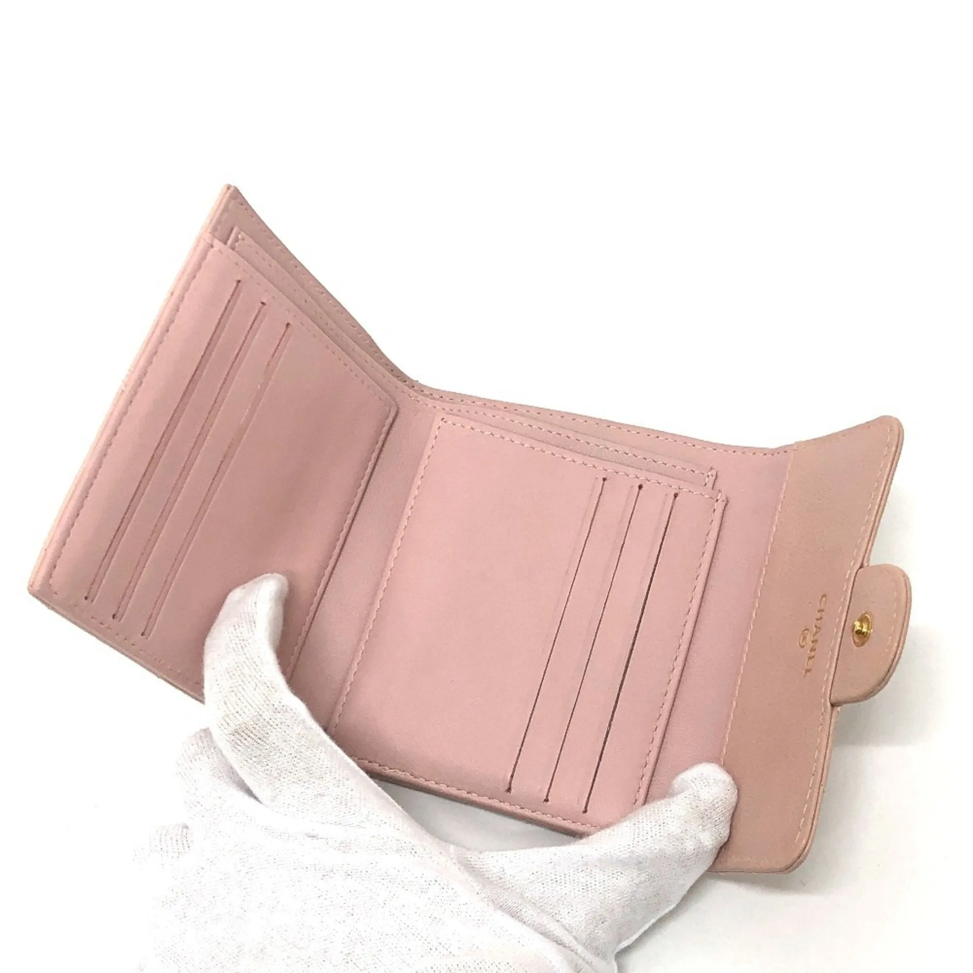 Chanel Leather Wallet (Tri-Fold) (Pre-Owned)