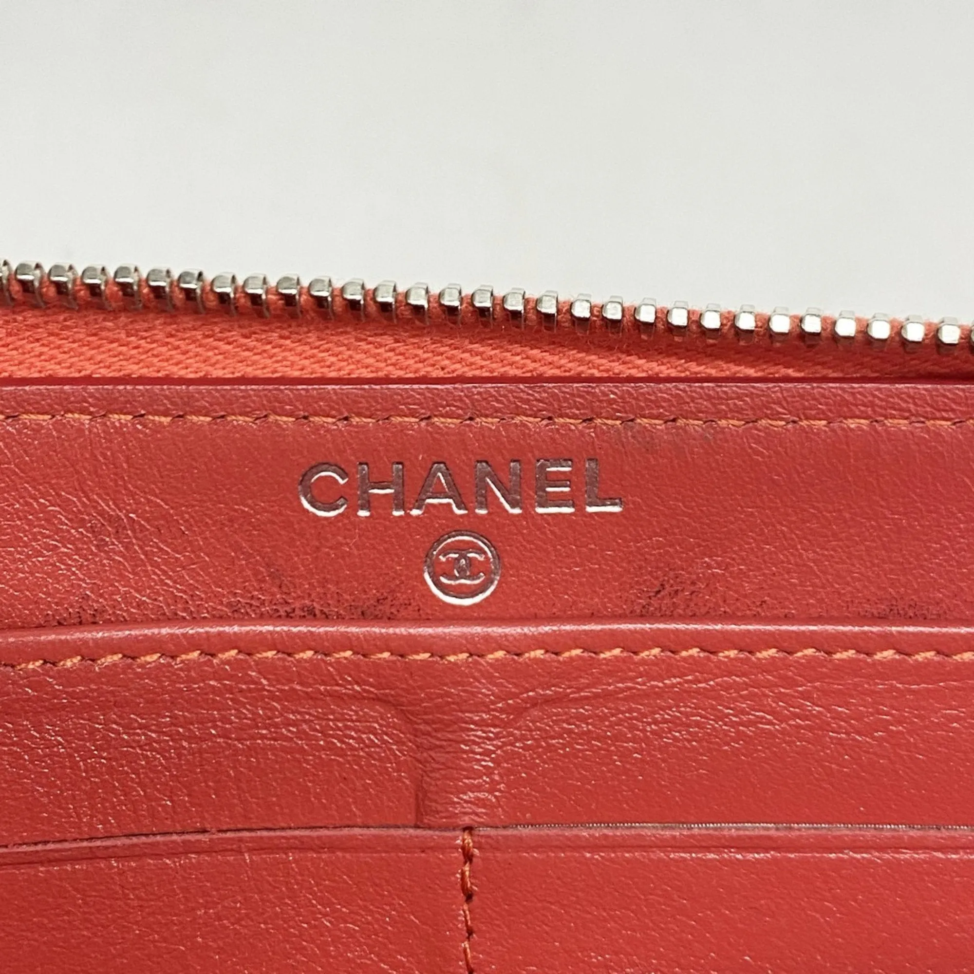 Chanel Patent Leather Long Wallet (Bi-Fold) (Pre-Owned)