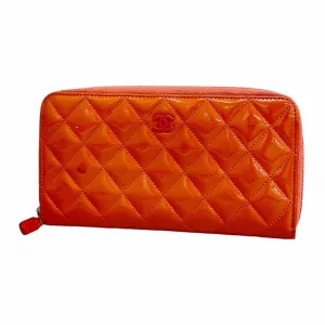 Chanel Patent Leather Long Wallet (Bi-Fold) (Pre-Owned)
