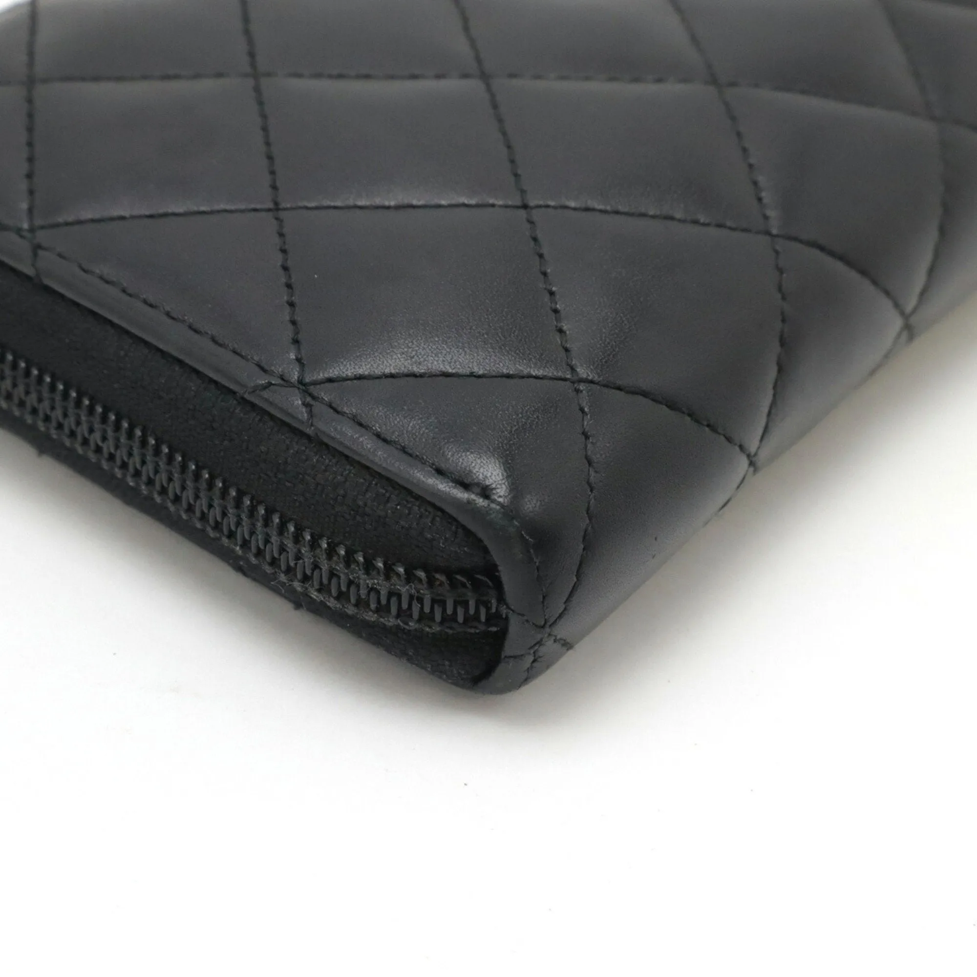 Chanel pink Leather Long Wallet (Bi-Fold) (Pre-Owned)