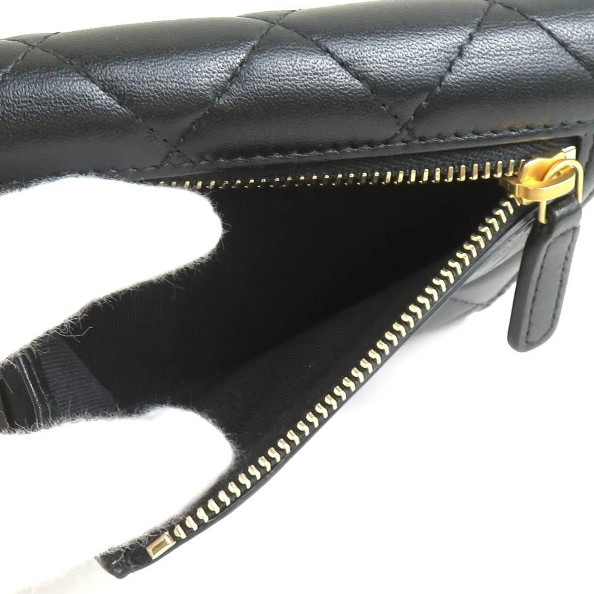 Chanel pink Leather Wallet (Bi-Fold) (Pre-Owned)