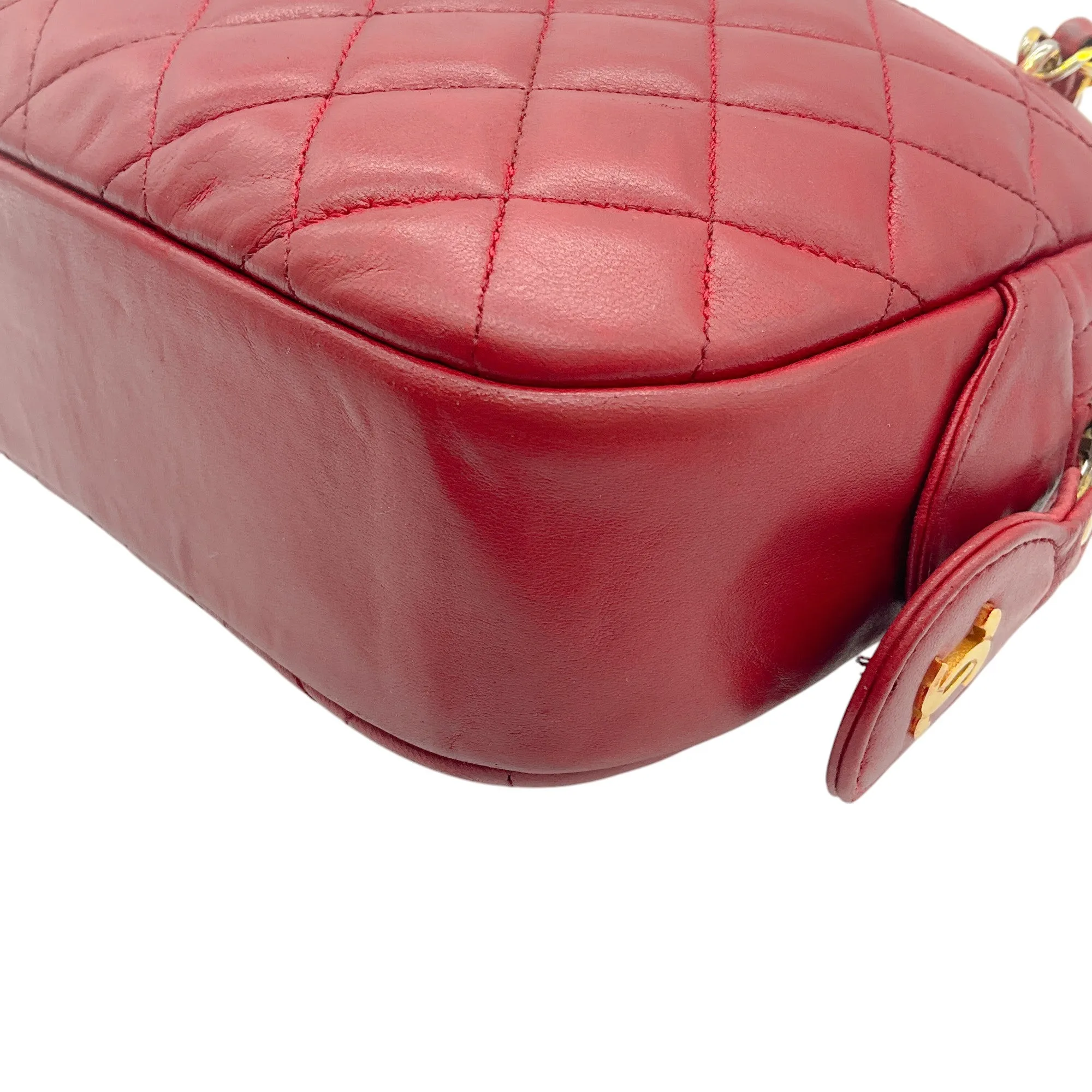 Chanel Red Leather Matelasse Shoulder Bag with Gold Chain