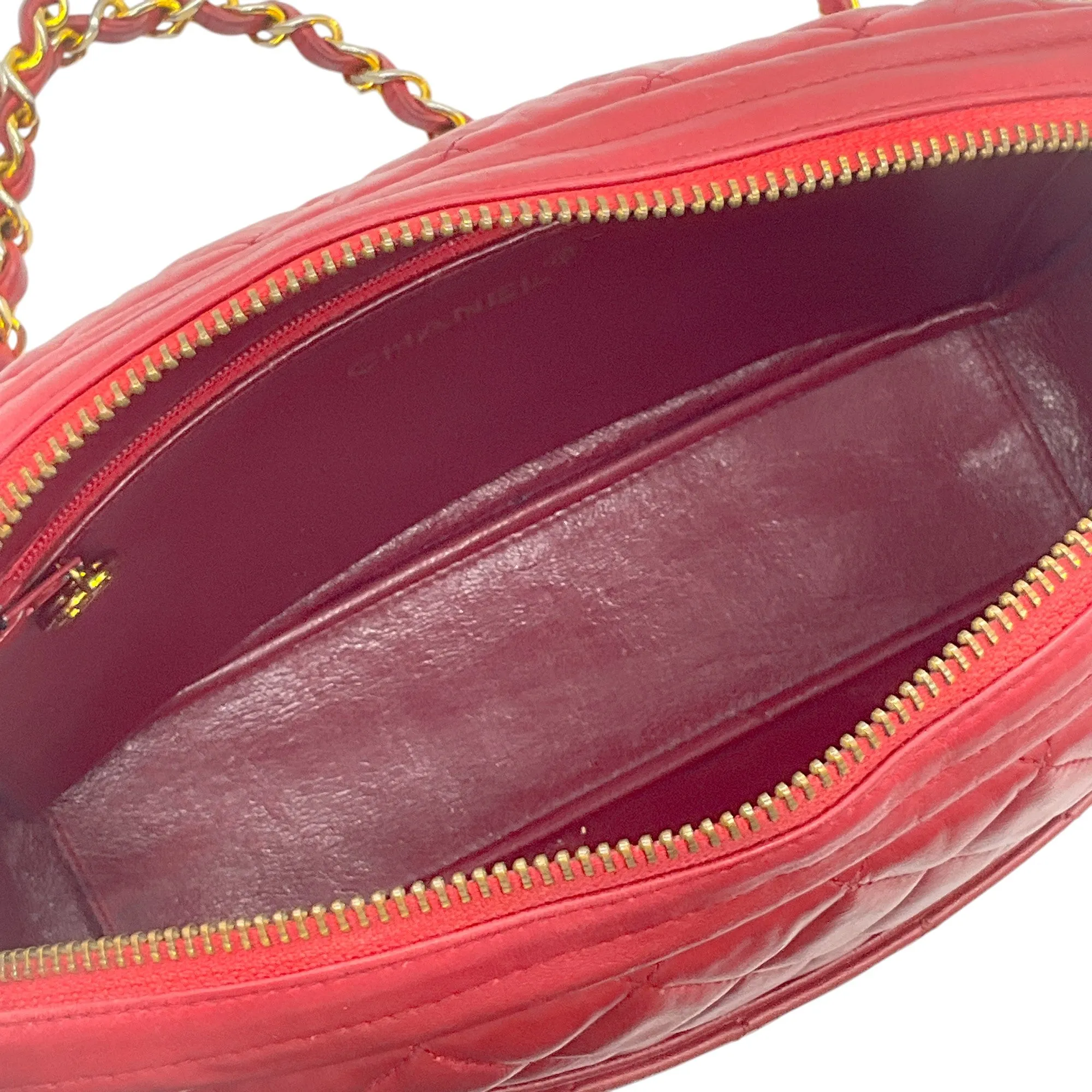 Chanel Red Leather Matelasse Shoulder Bag with Gold Chain