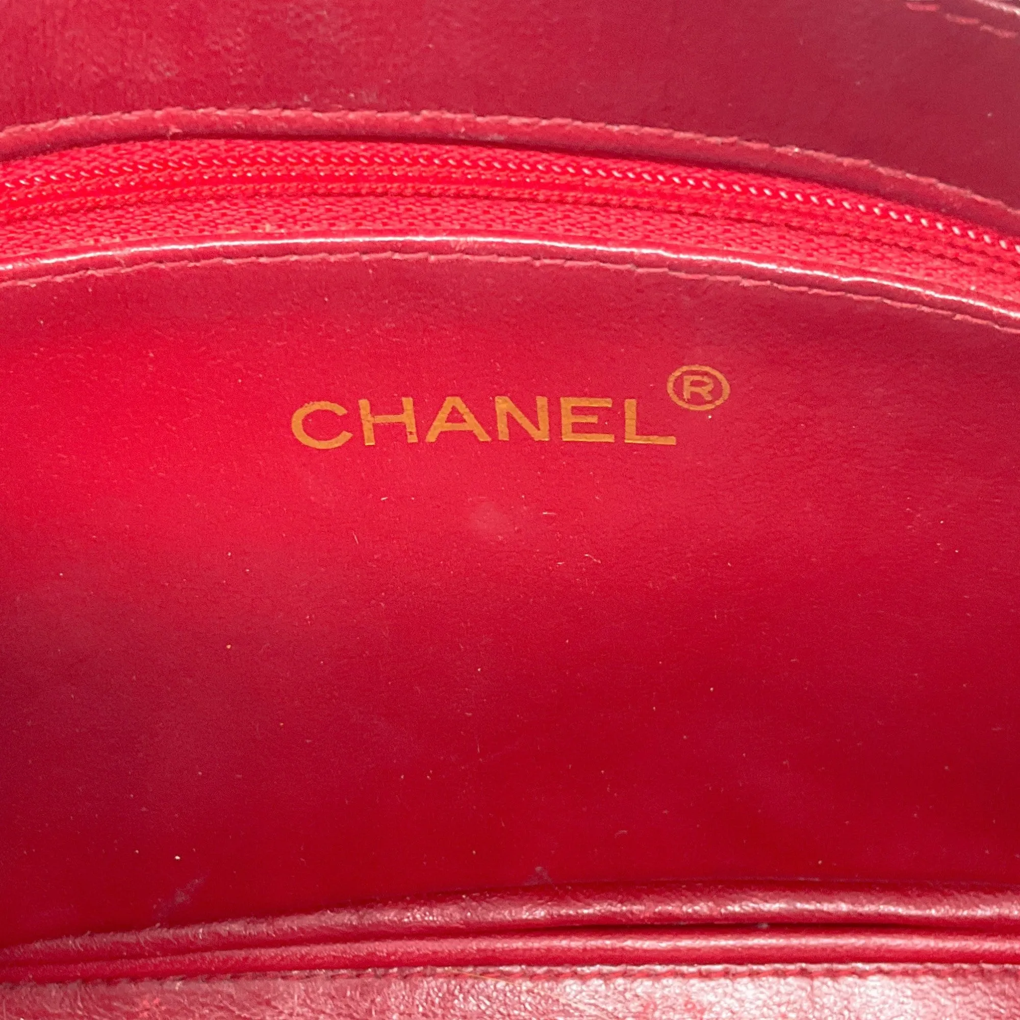 Chanel Red Leather Matelasse Shoulder Bag with Gold Chain