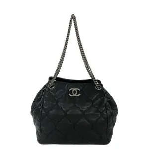 CHANEL Shoulder Bag lambskin black