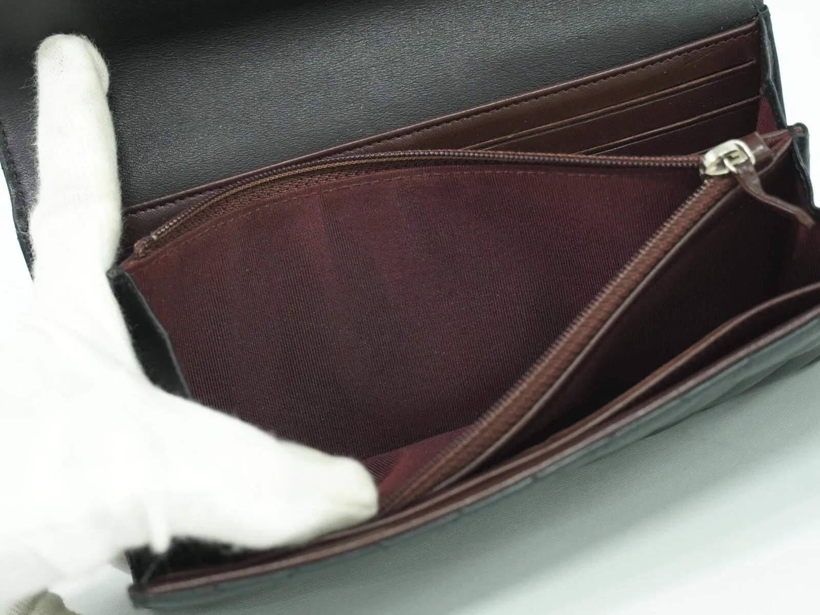 Chanel Timeless/Classique Leather Wallet (Pre-Owned)