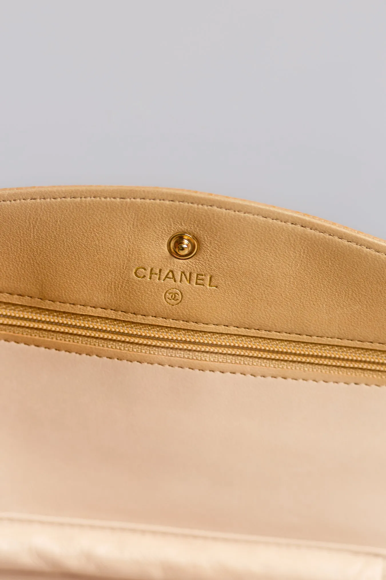 CHANEL - WALLET ON CHAIN BAG BEIGE CAVIAR LEATHER