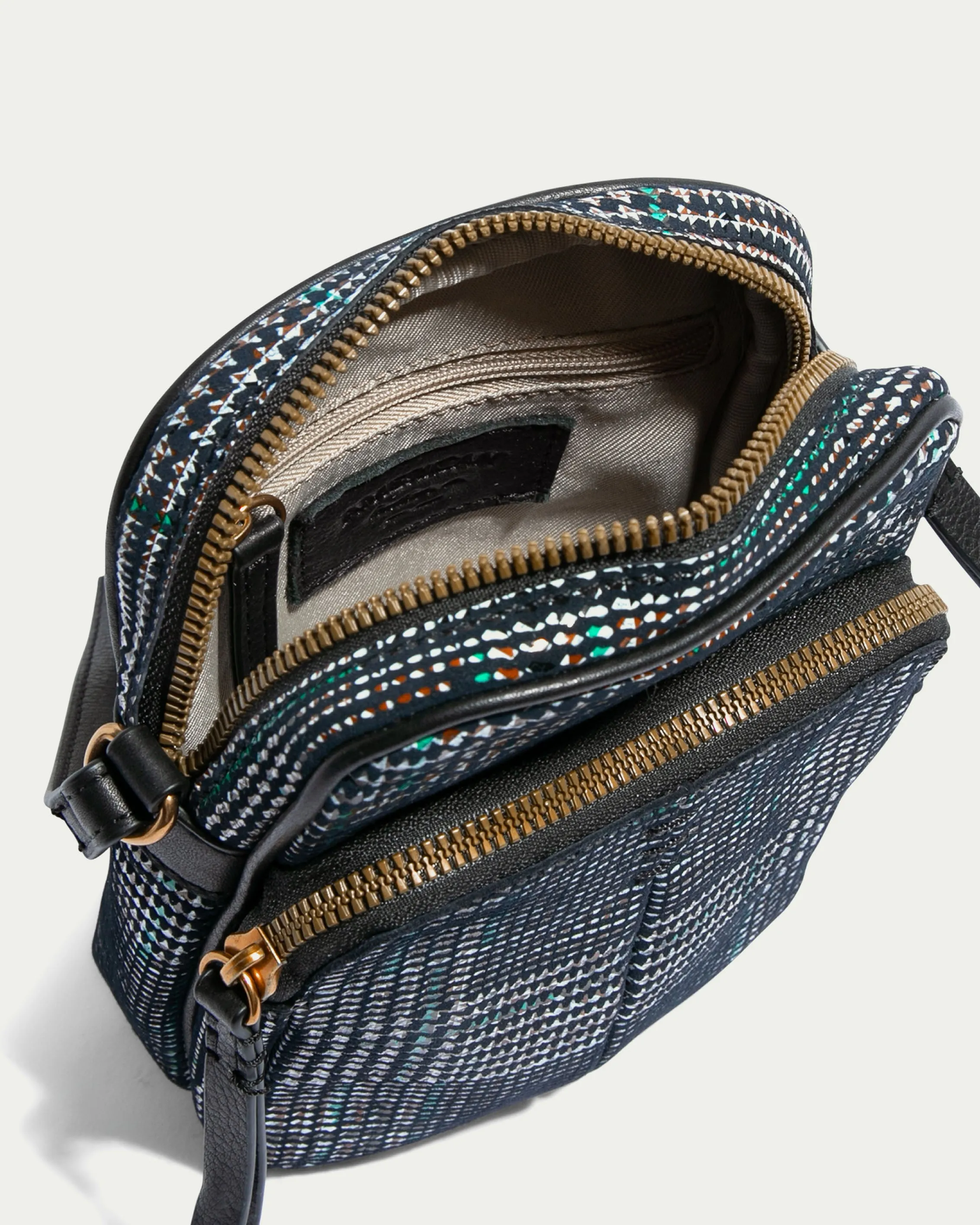 Cleveland Crossbody