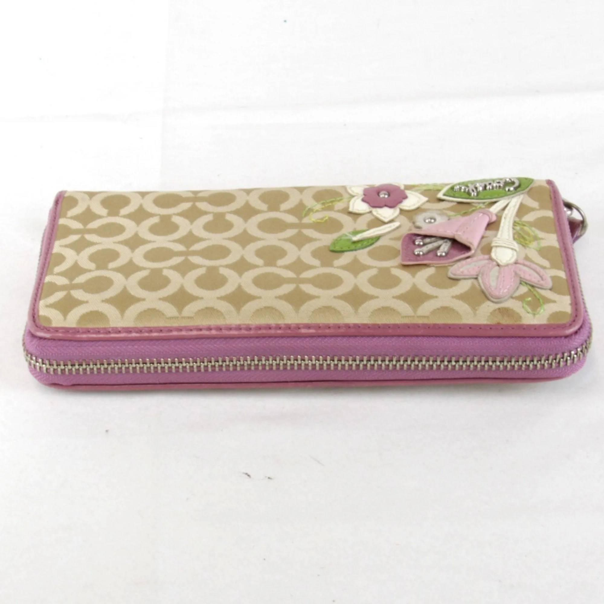 Coach Canvas Long Wallet (Bi-Fold) (Pre-Owned)